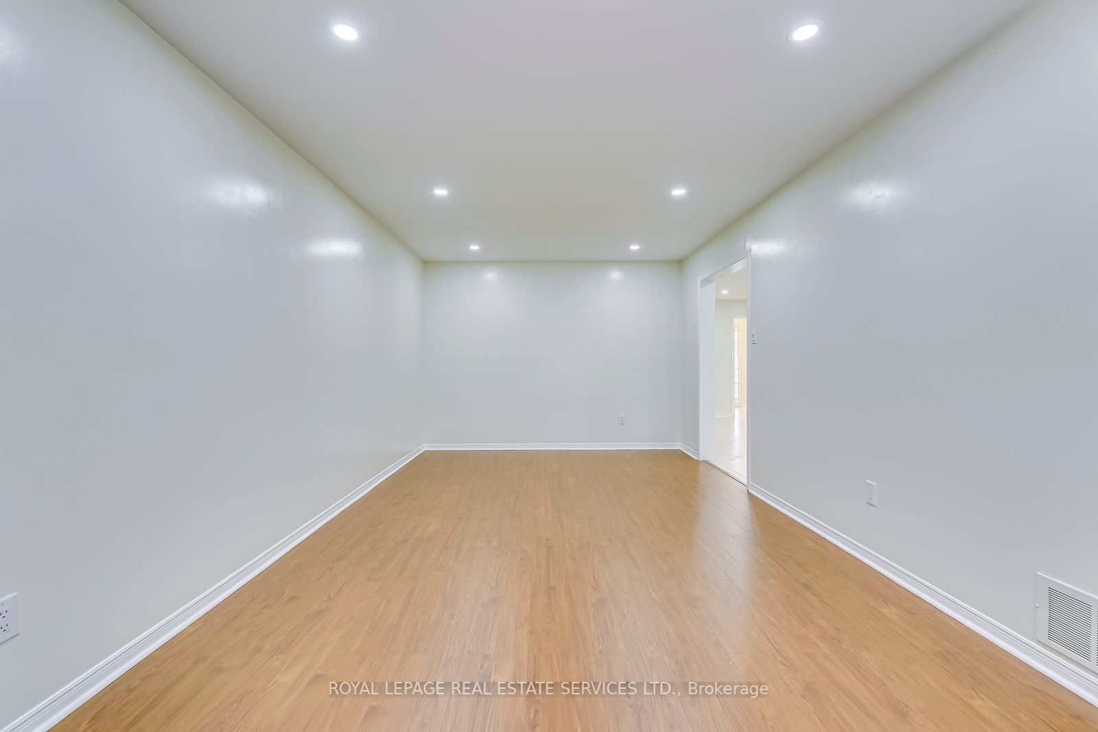 3498 Redmond Rd
