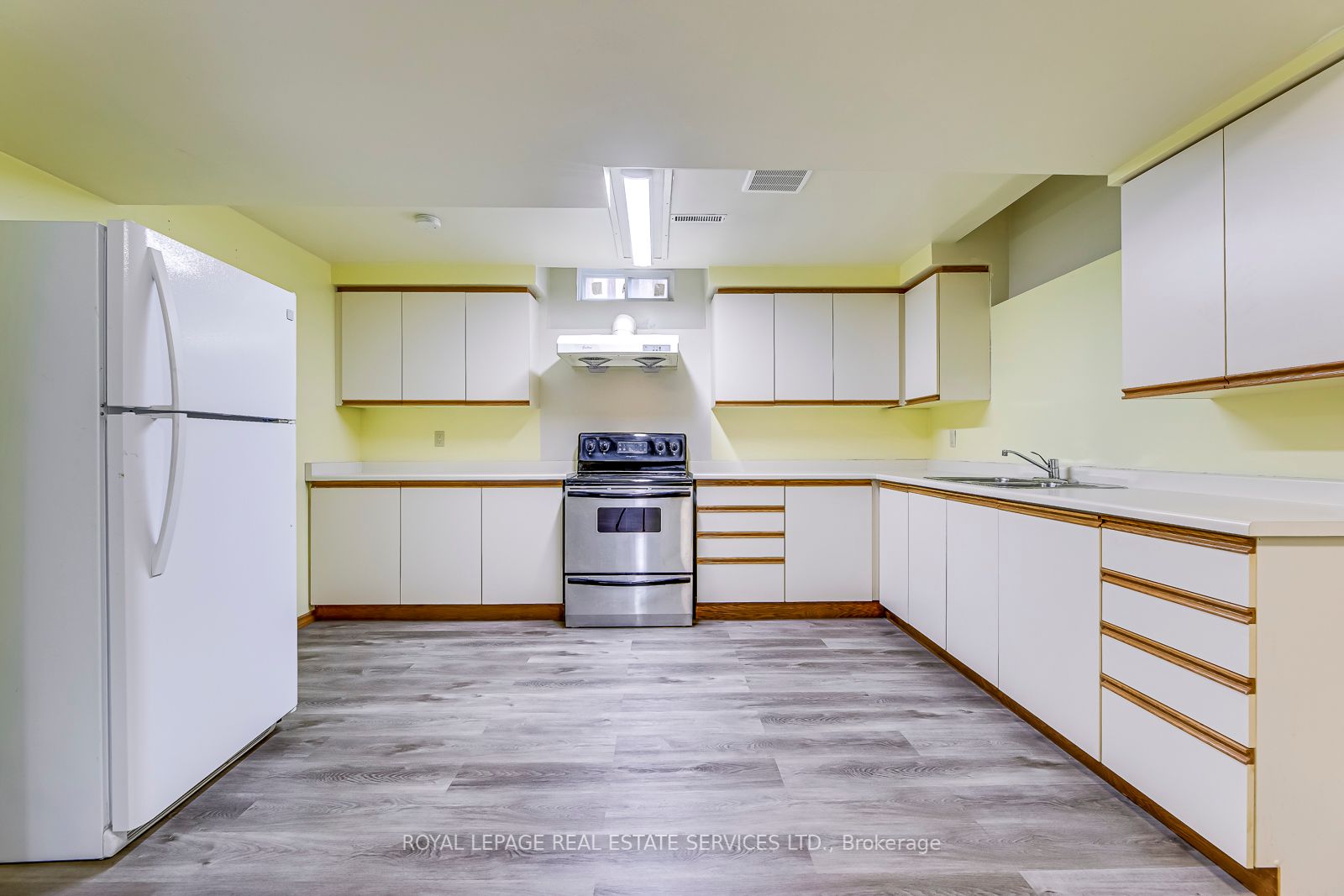 3498 Redmond Rd