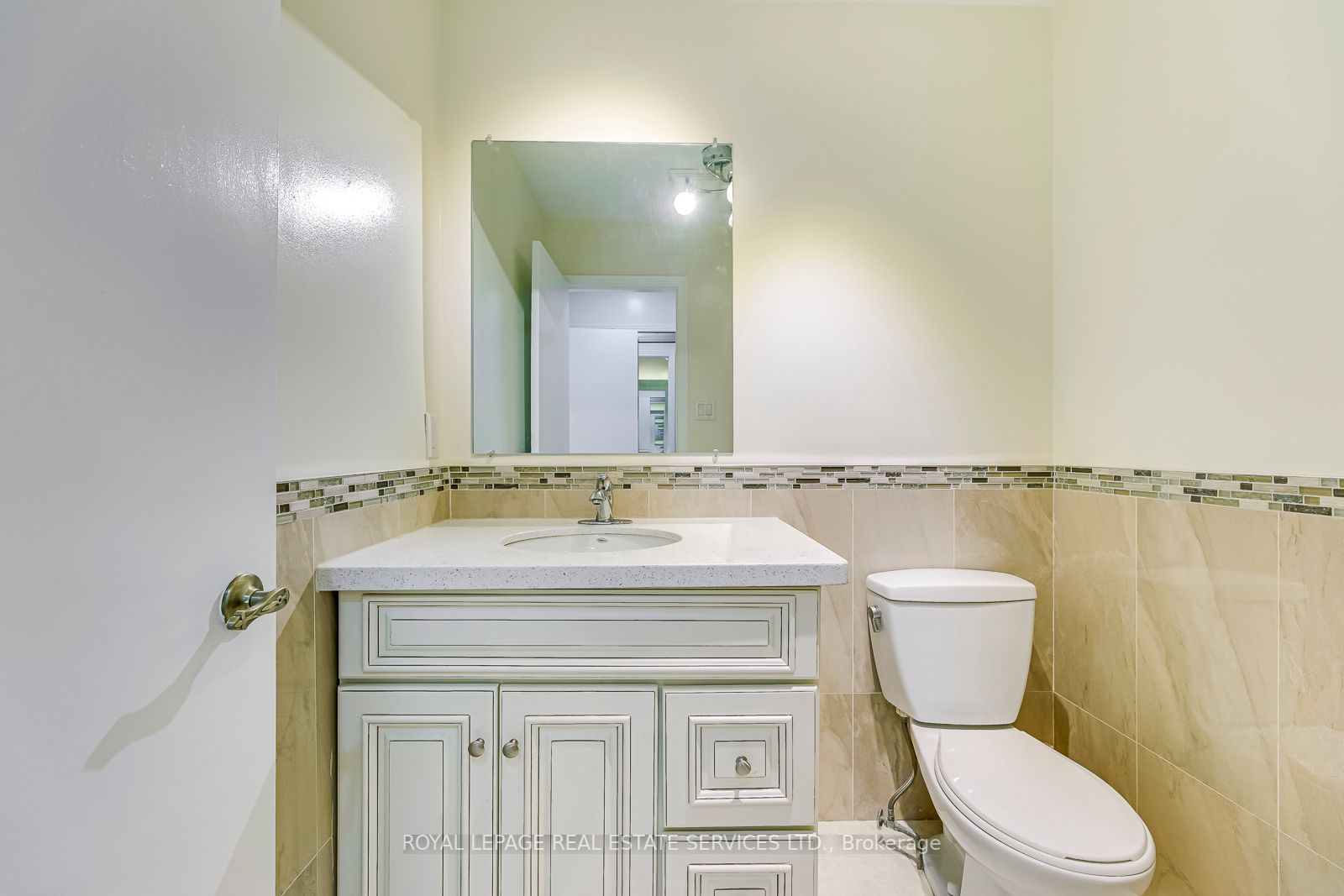 3498 Redmond Rd