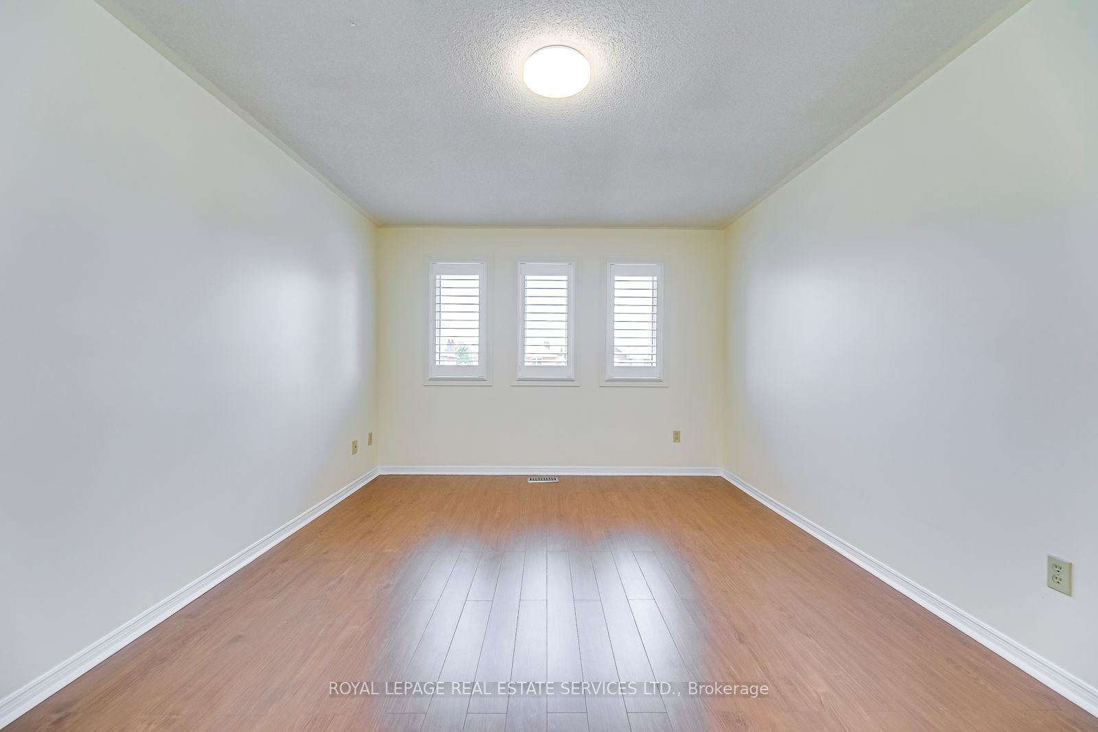 3498 Redmond Rd