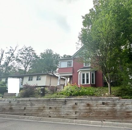 54 Dayfoot Drive