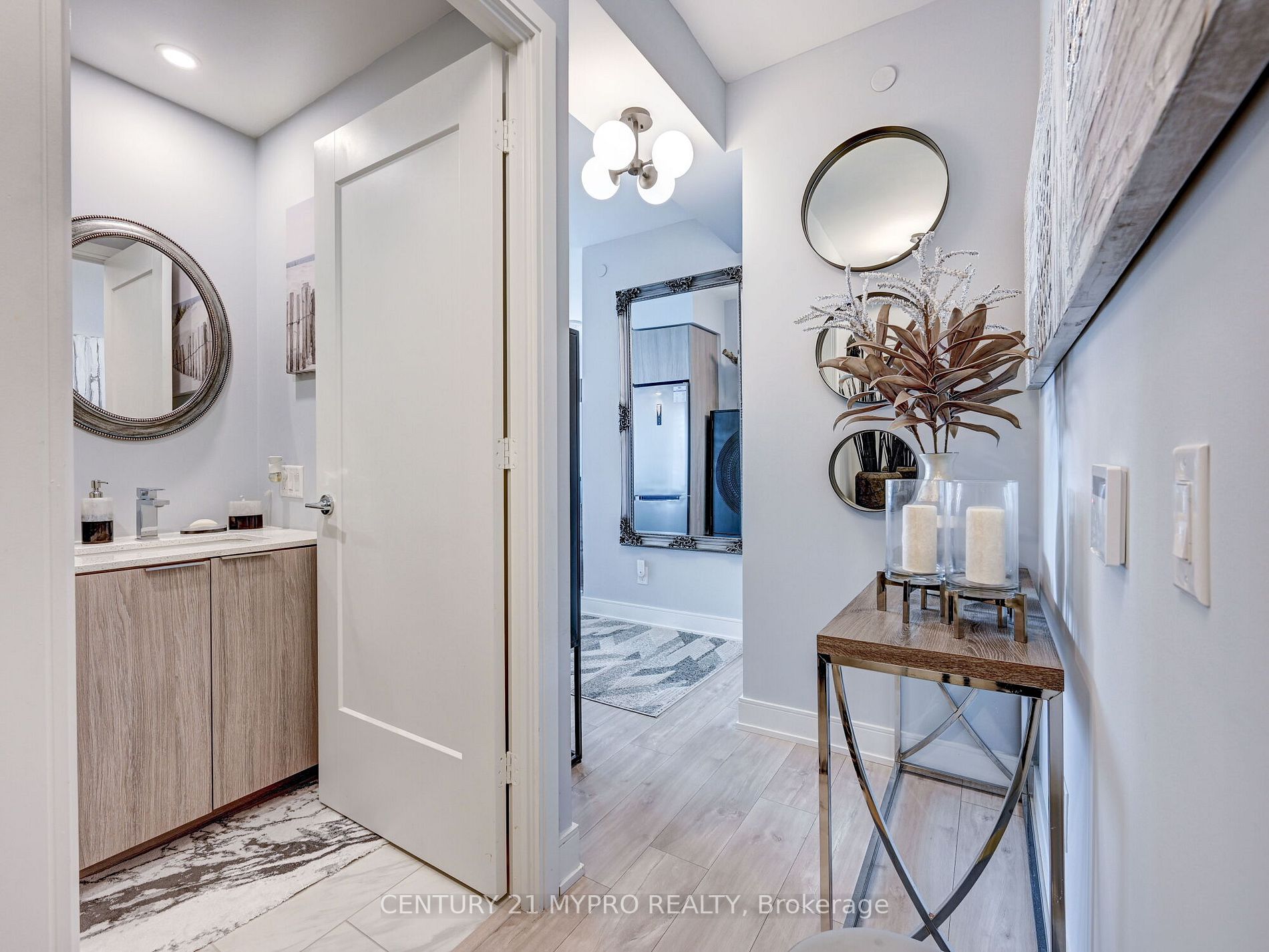 70 Annie Craig Dr, #909