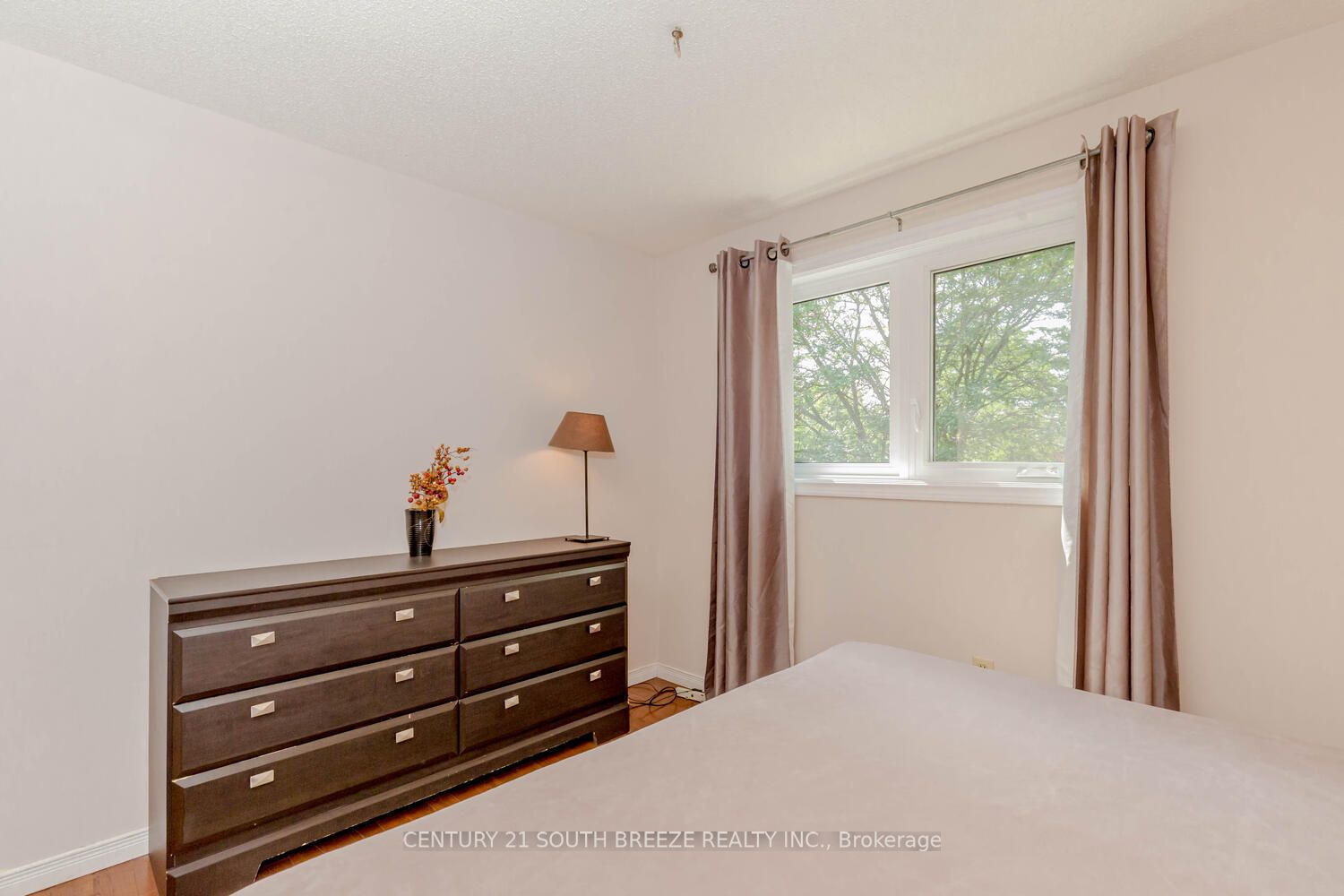 2122 Bosack Crt