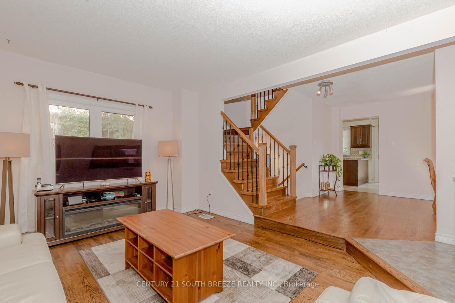 2122 Bosack Crt