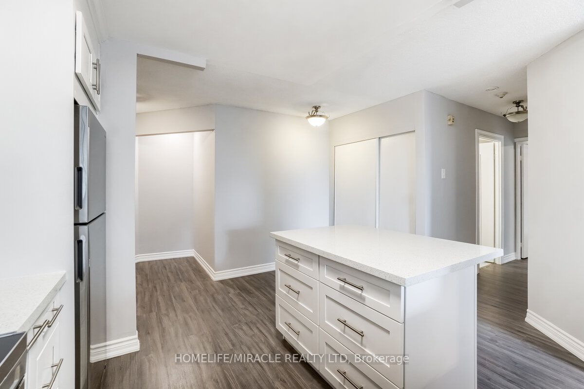 234 Albion Rd, #301