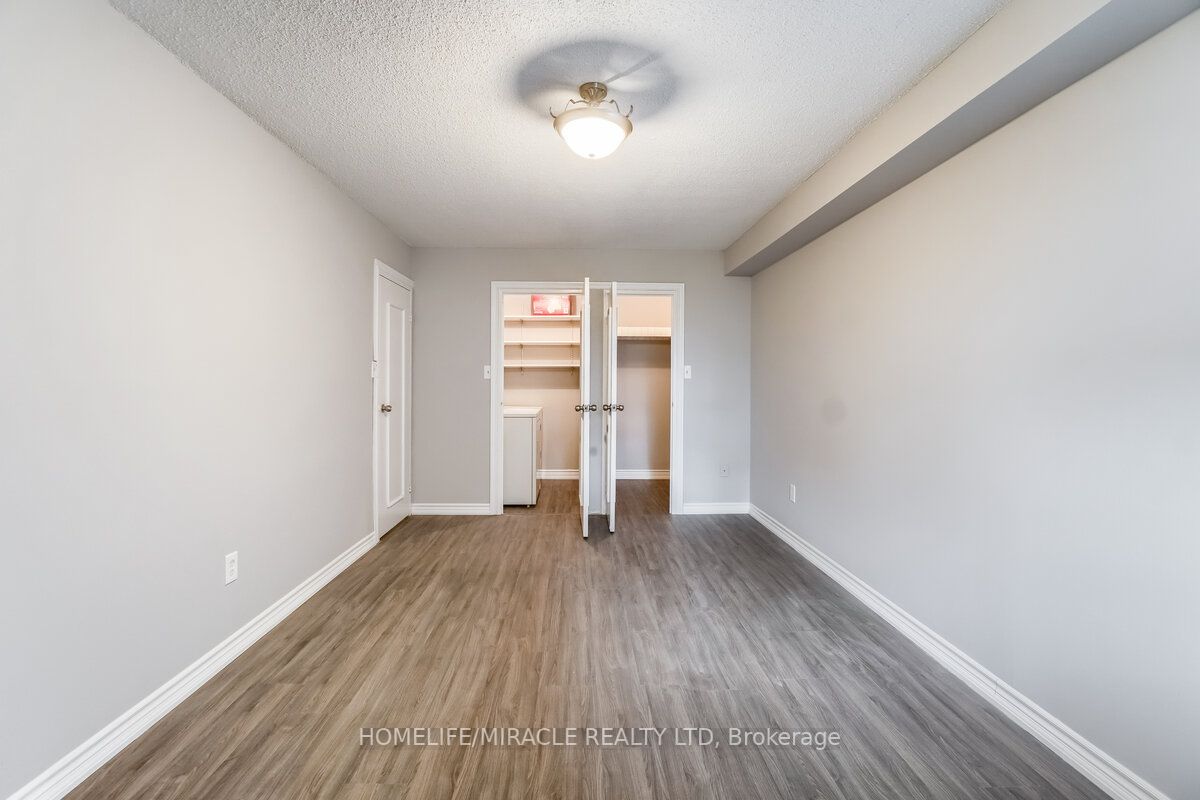 234 Albion Rd, #301