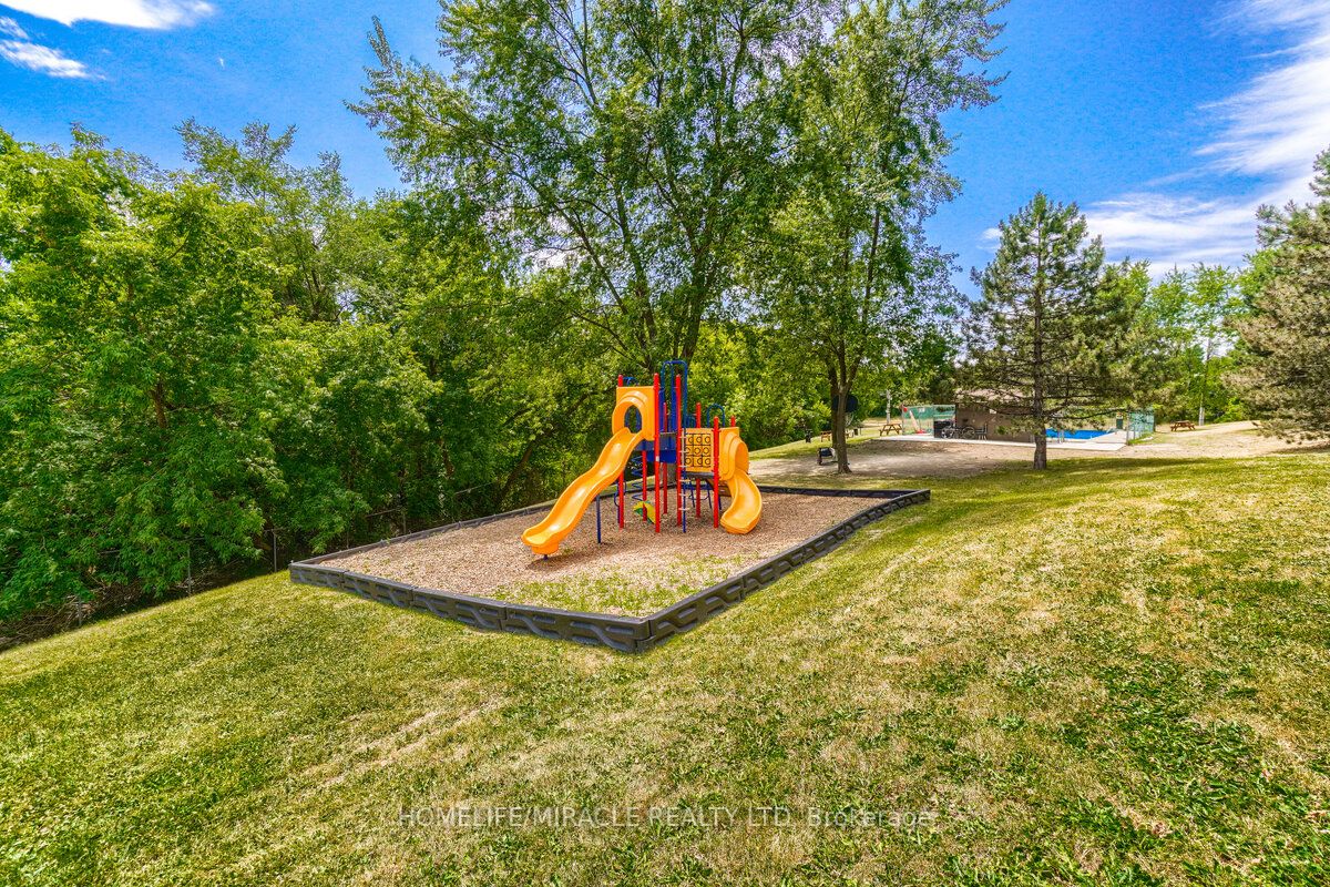 234 Albion Rd, #301