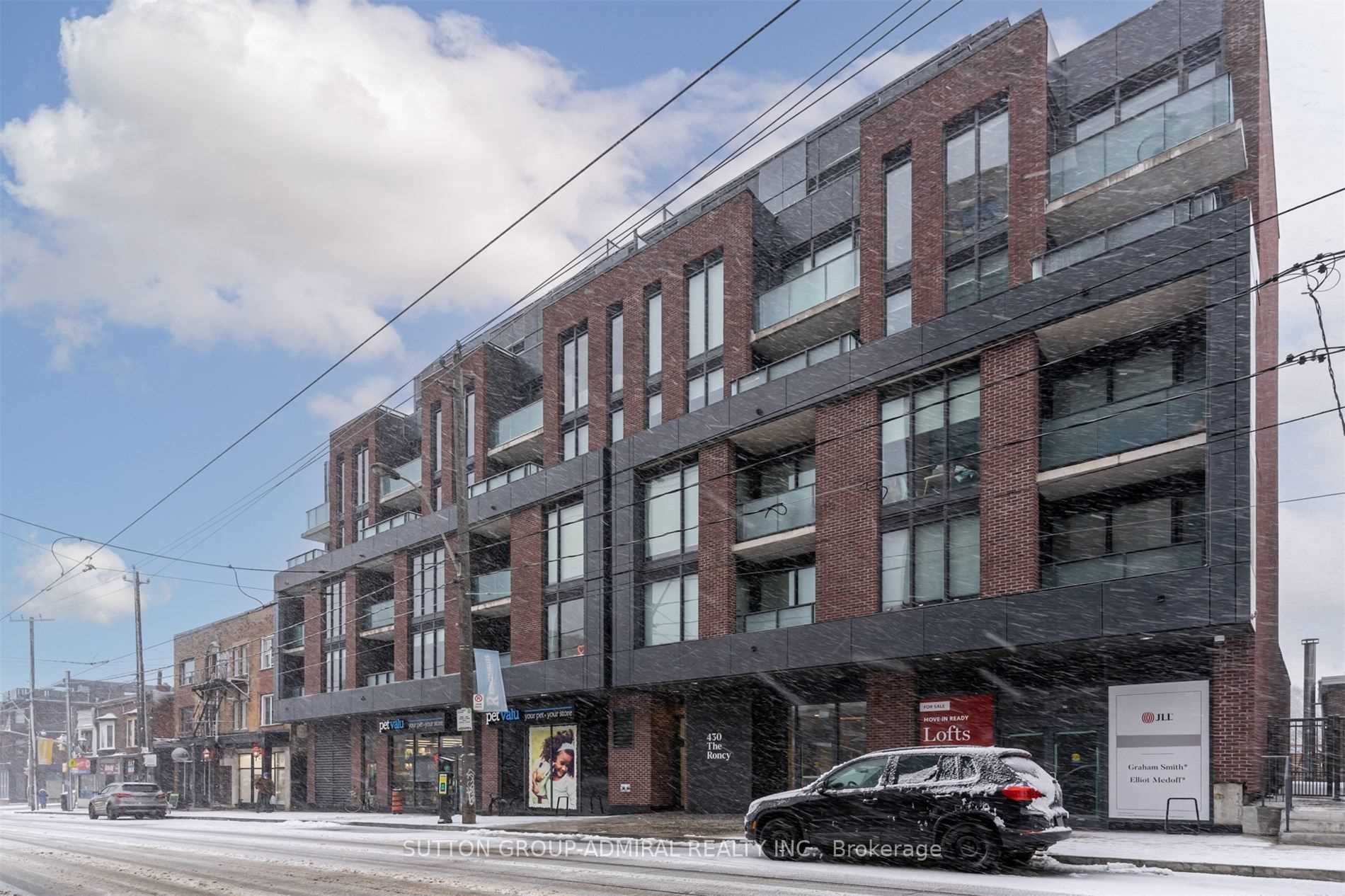 430 Roncesvalles Ave, #207