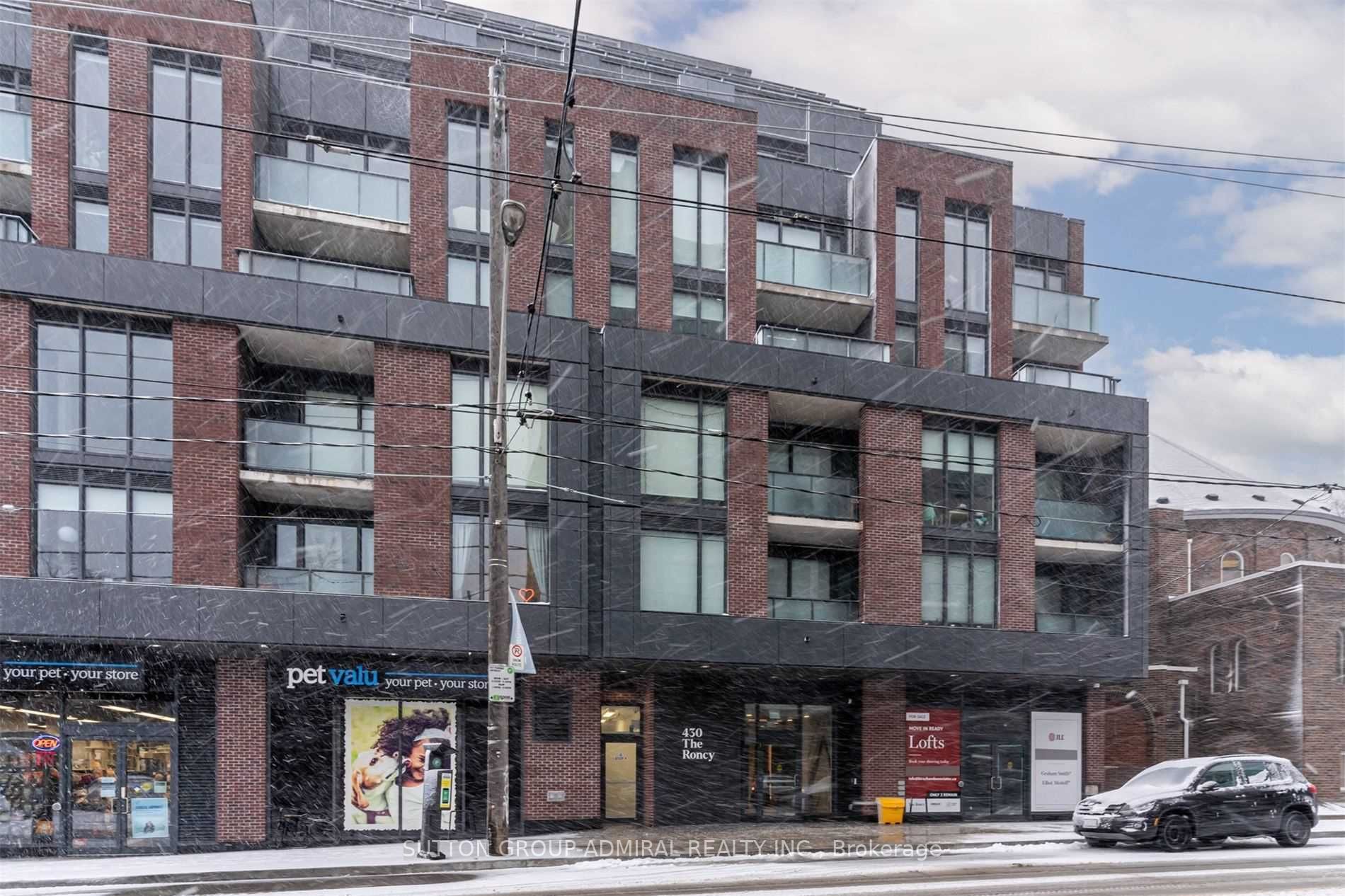 430 Roncesvalles Ave, #207