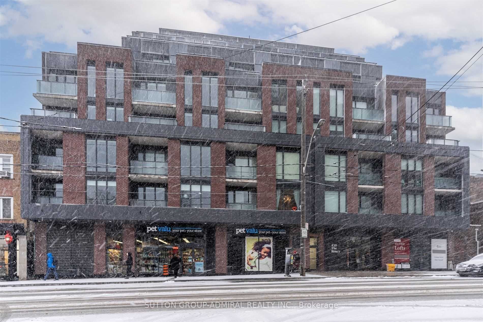 430 Roncesvalles Ave, #207