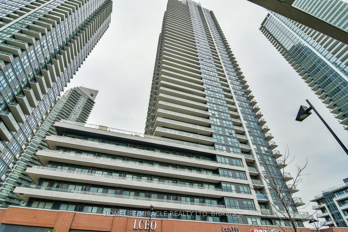 2220 Lake Shore Blvd W, #4208