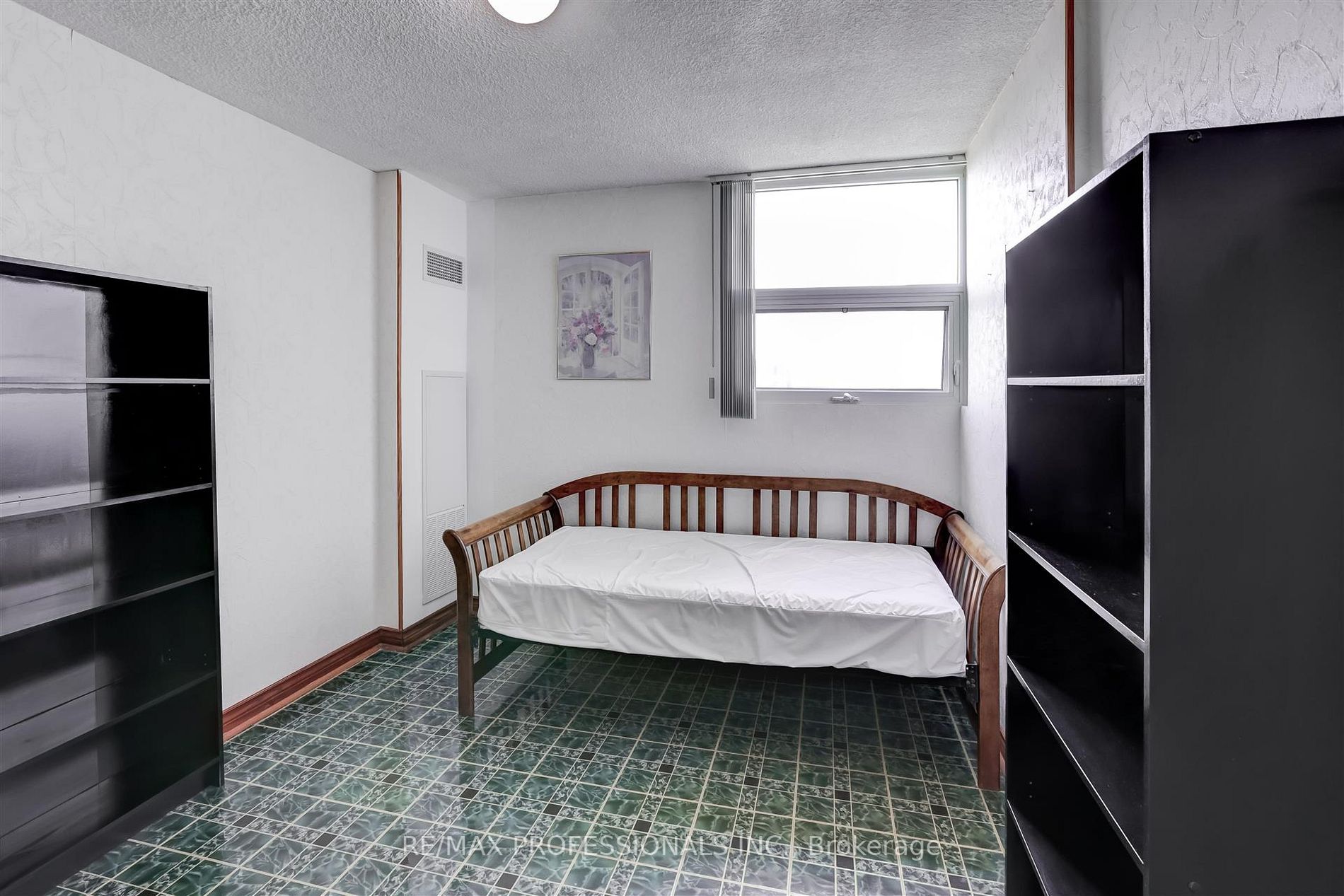 299 Mill Rd, #1509