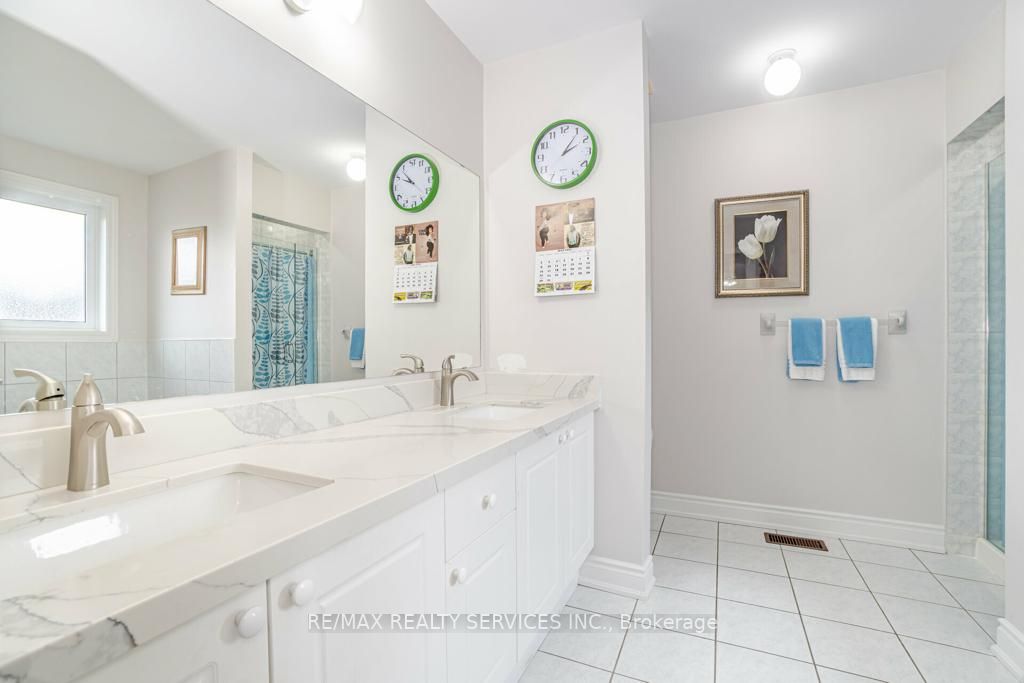11 Briardale Road