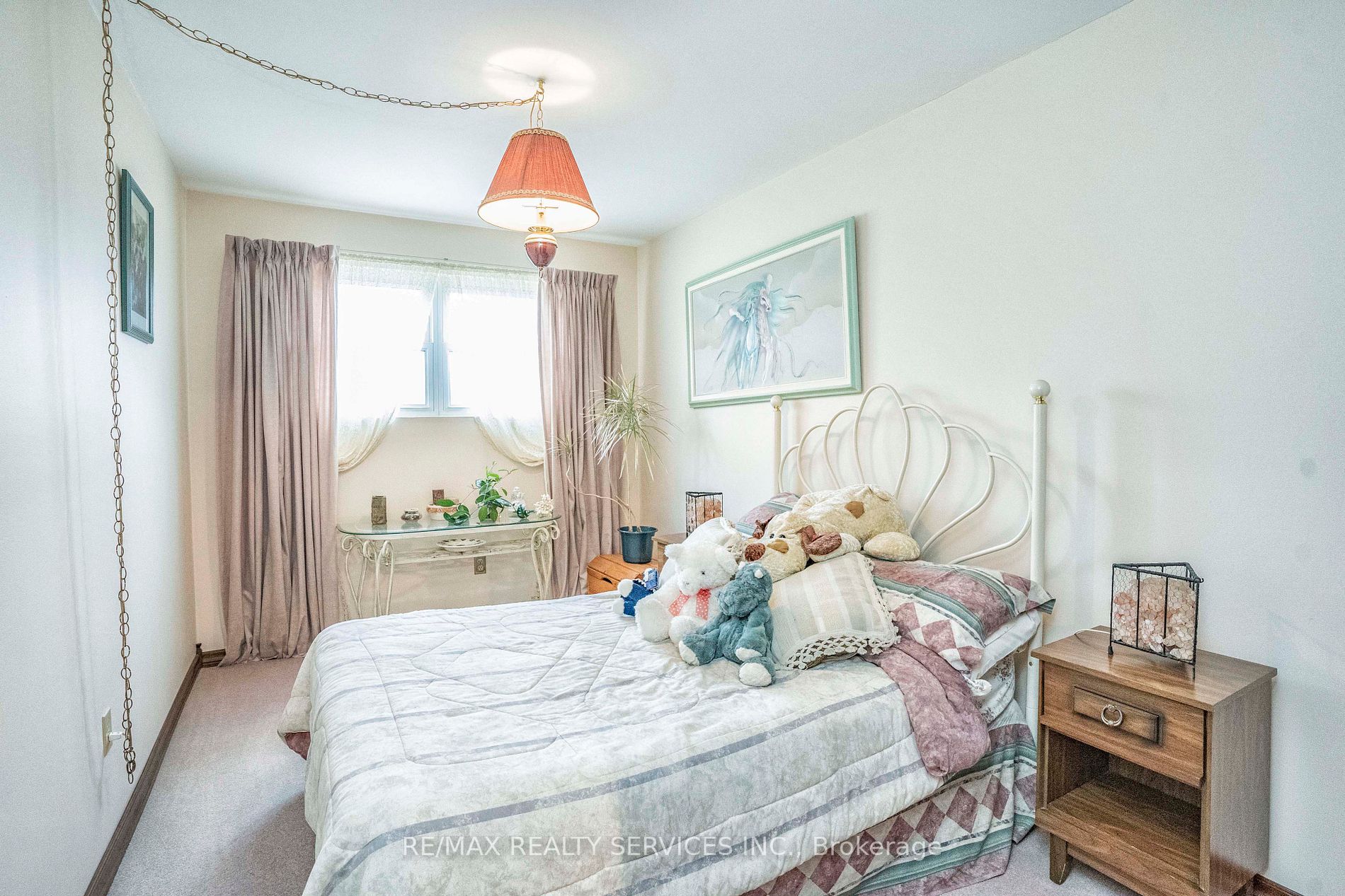 46 Marblehead Cres