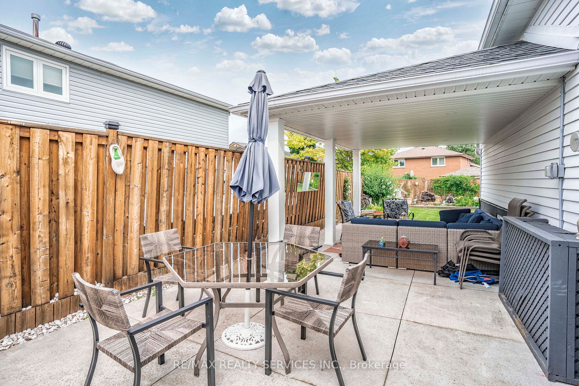 46 Marblehead Cres