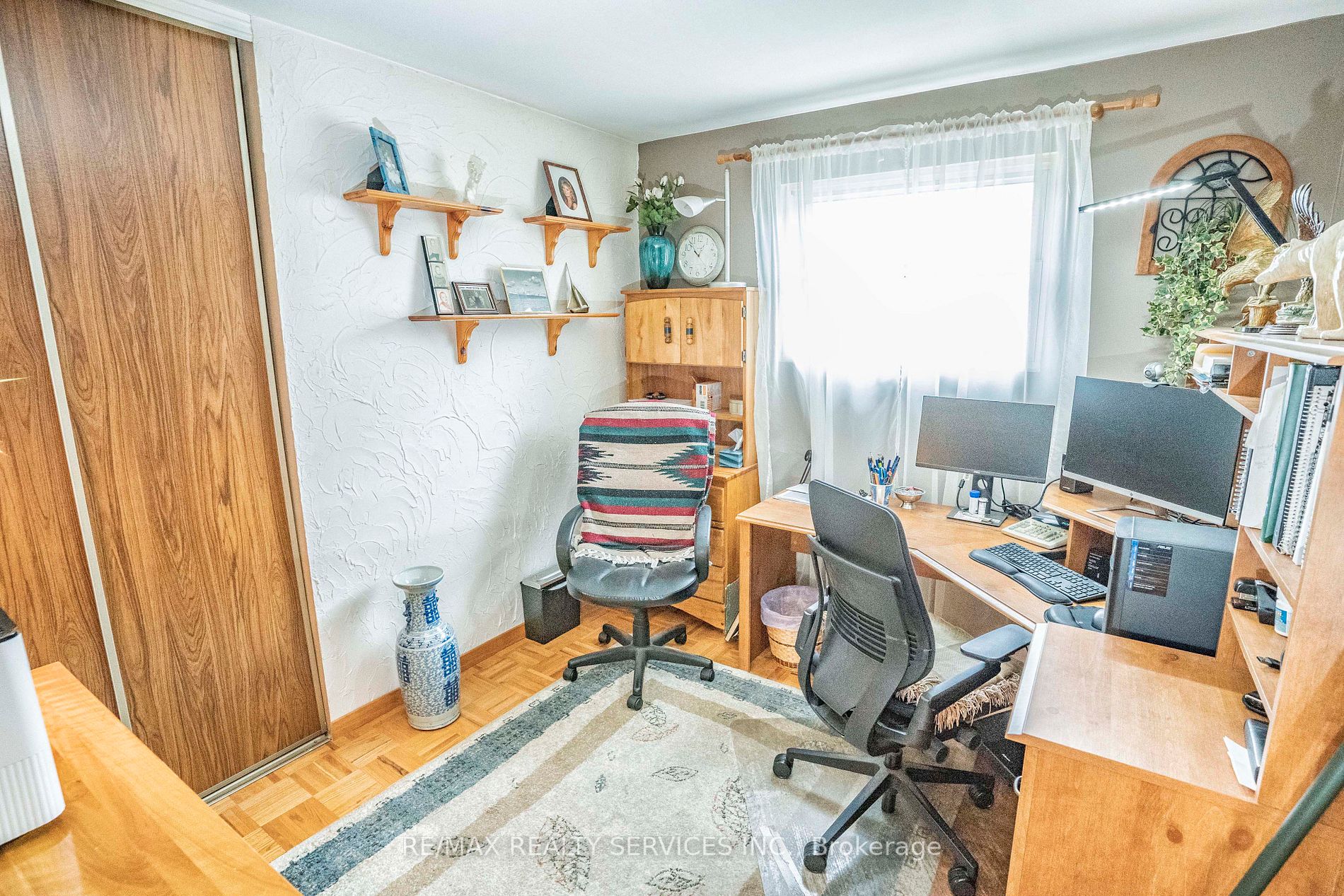 46 Marblehead Cres