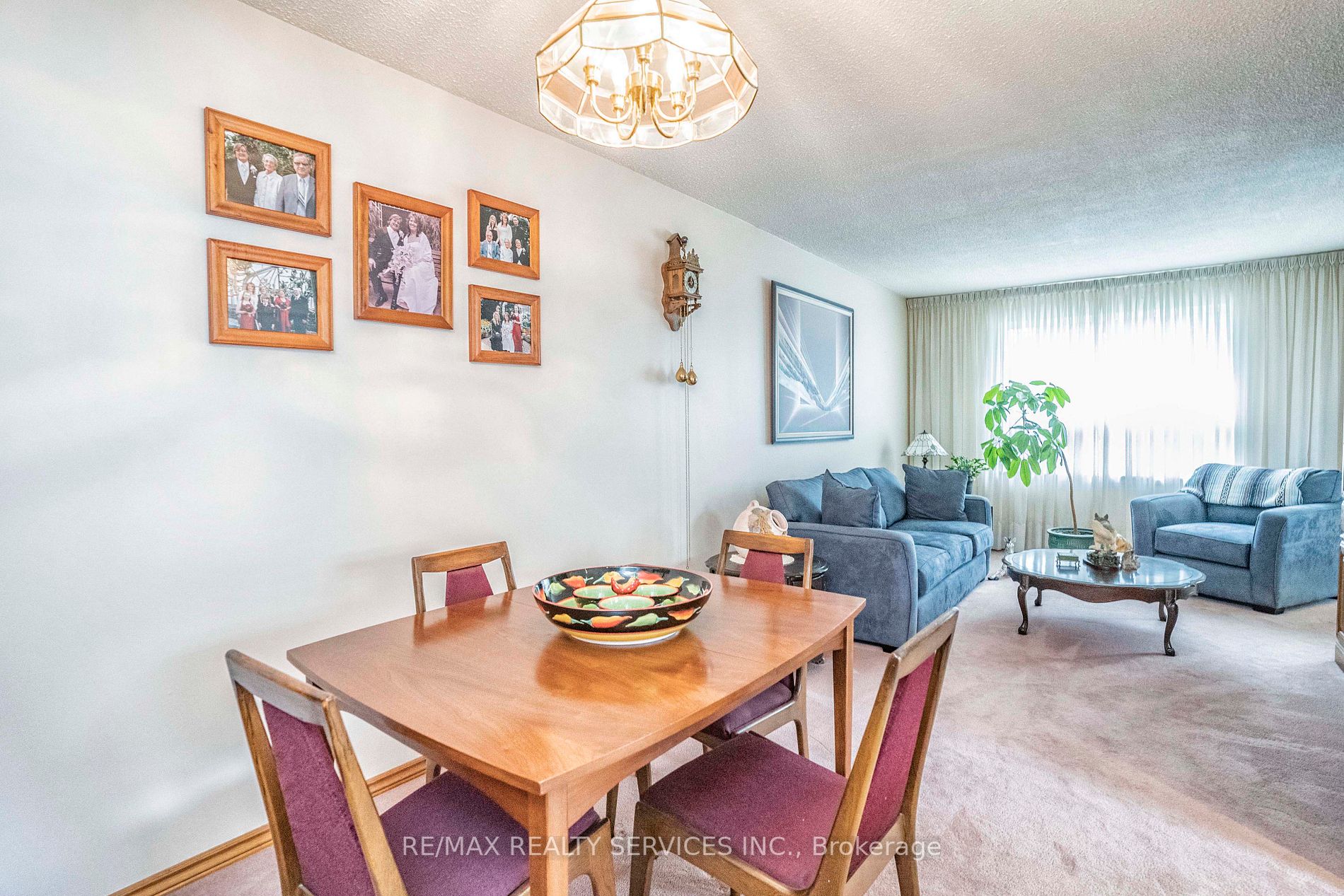 46 Marblehead Cres