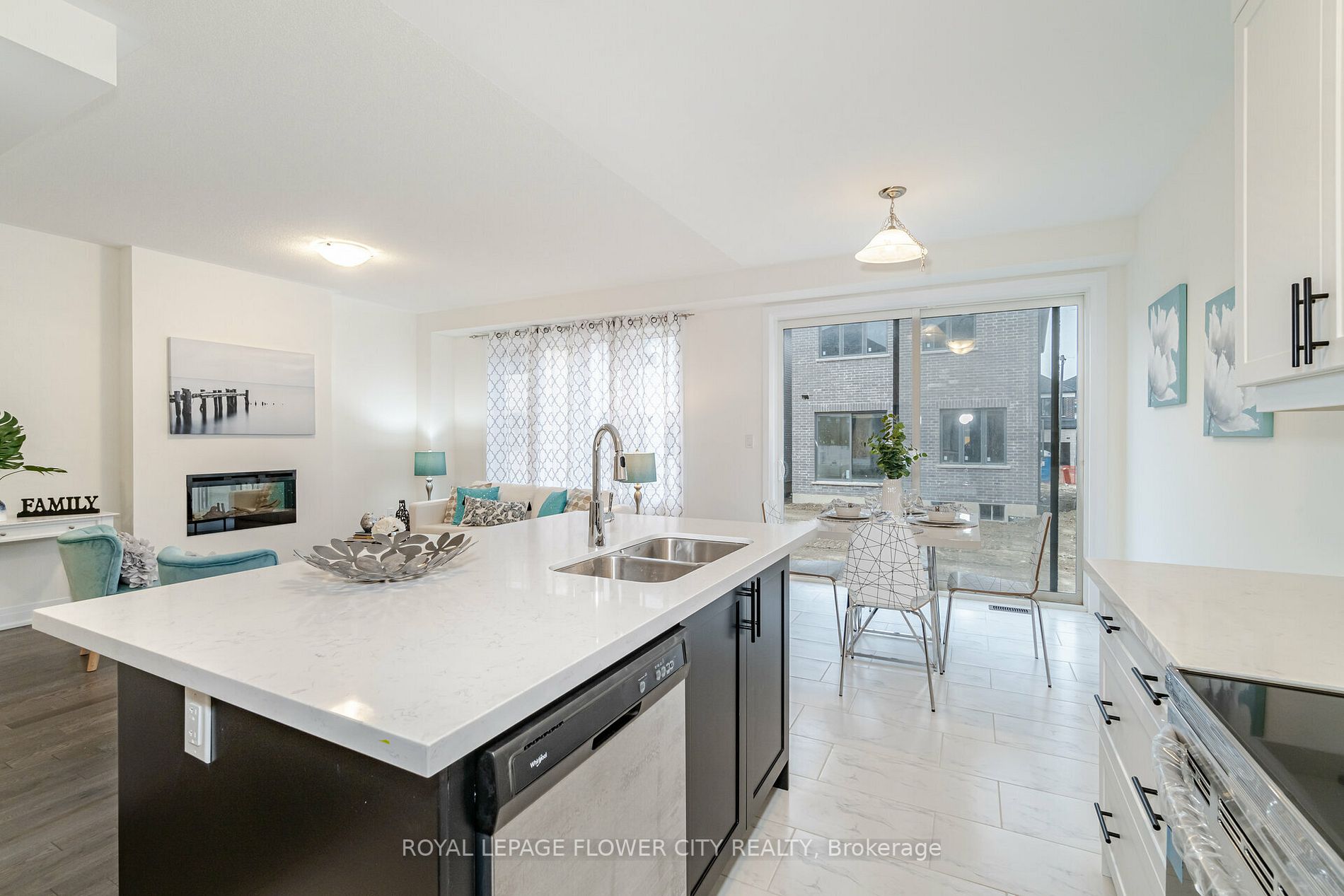 33 Lippa Drive