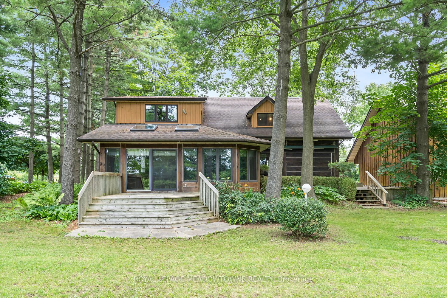 10126 Old Pine Crest Rd