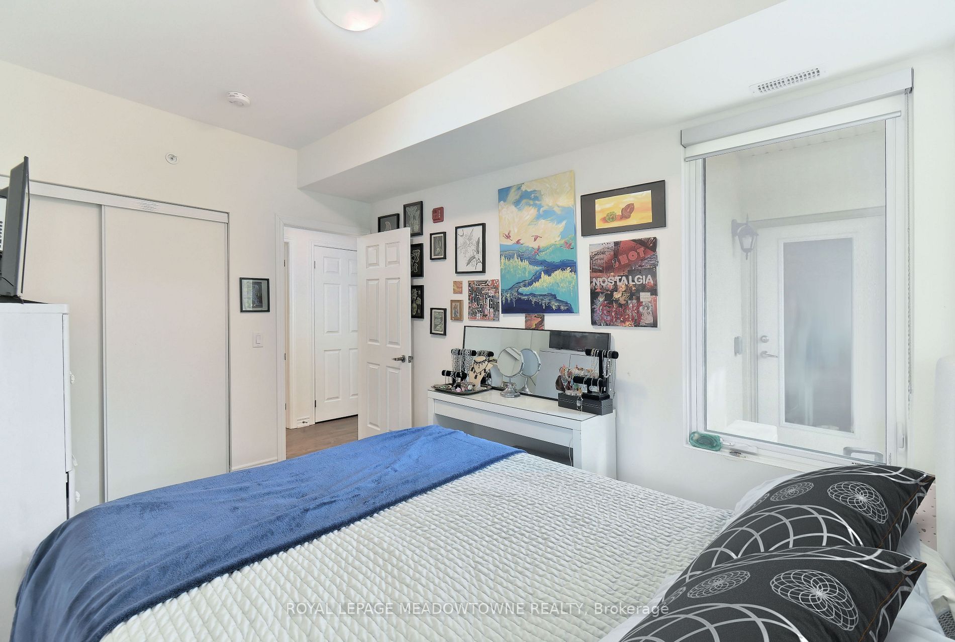 215 Broadway St, #207