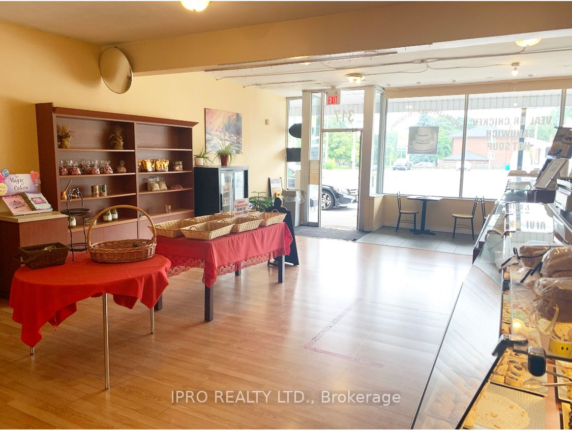 317 Burnhamthorpe Rd N