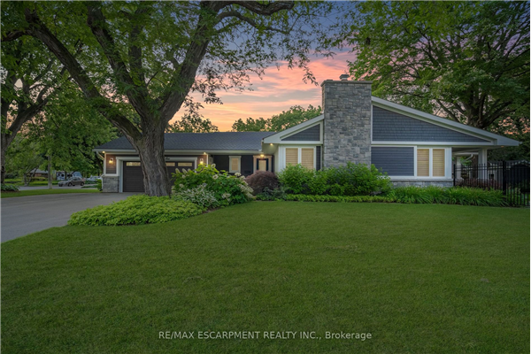 2057 Blairholm Ave, Burlington