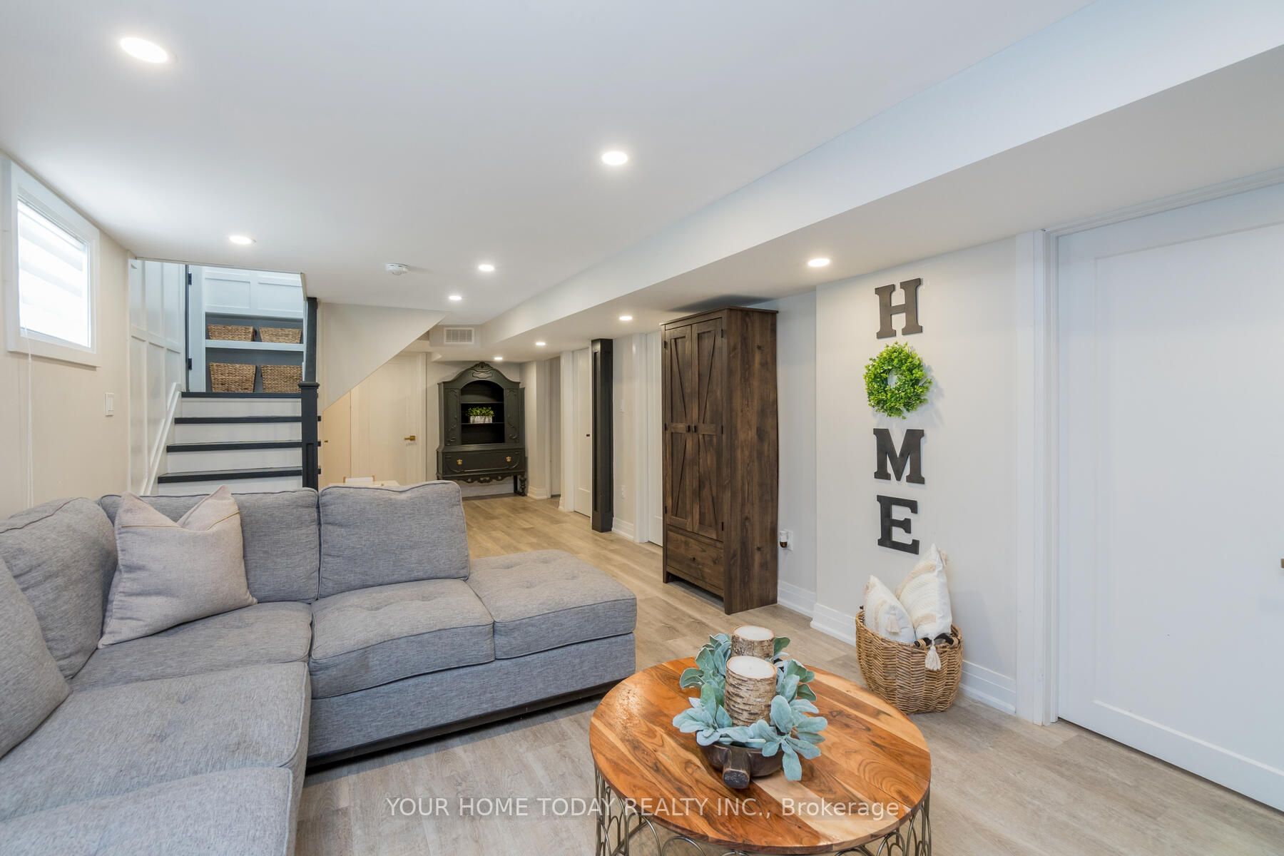 13610 Highway 7