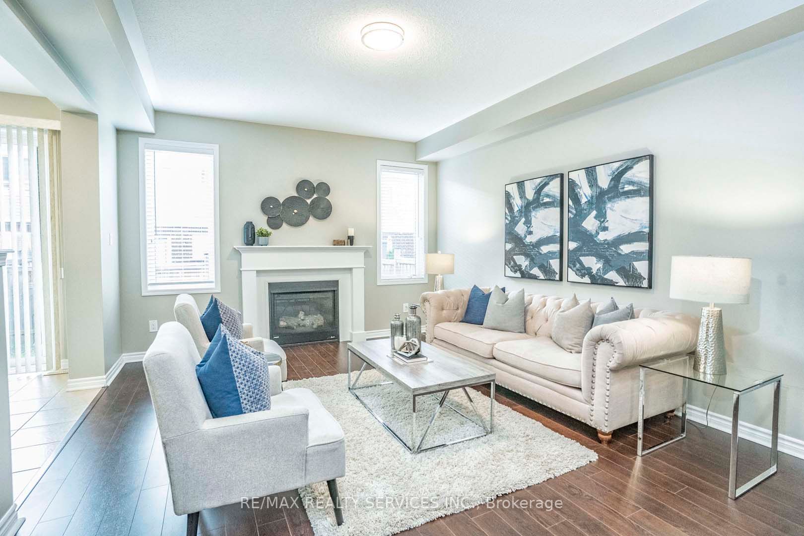 8 Billiter Rd