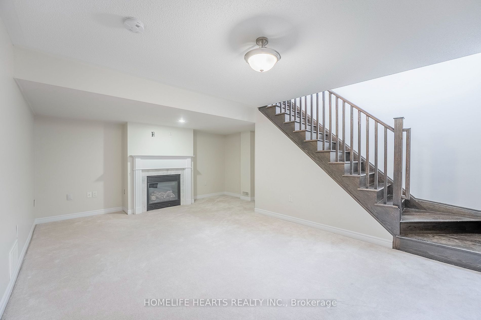 49 Arcadia Rd