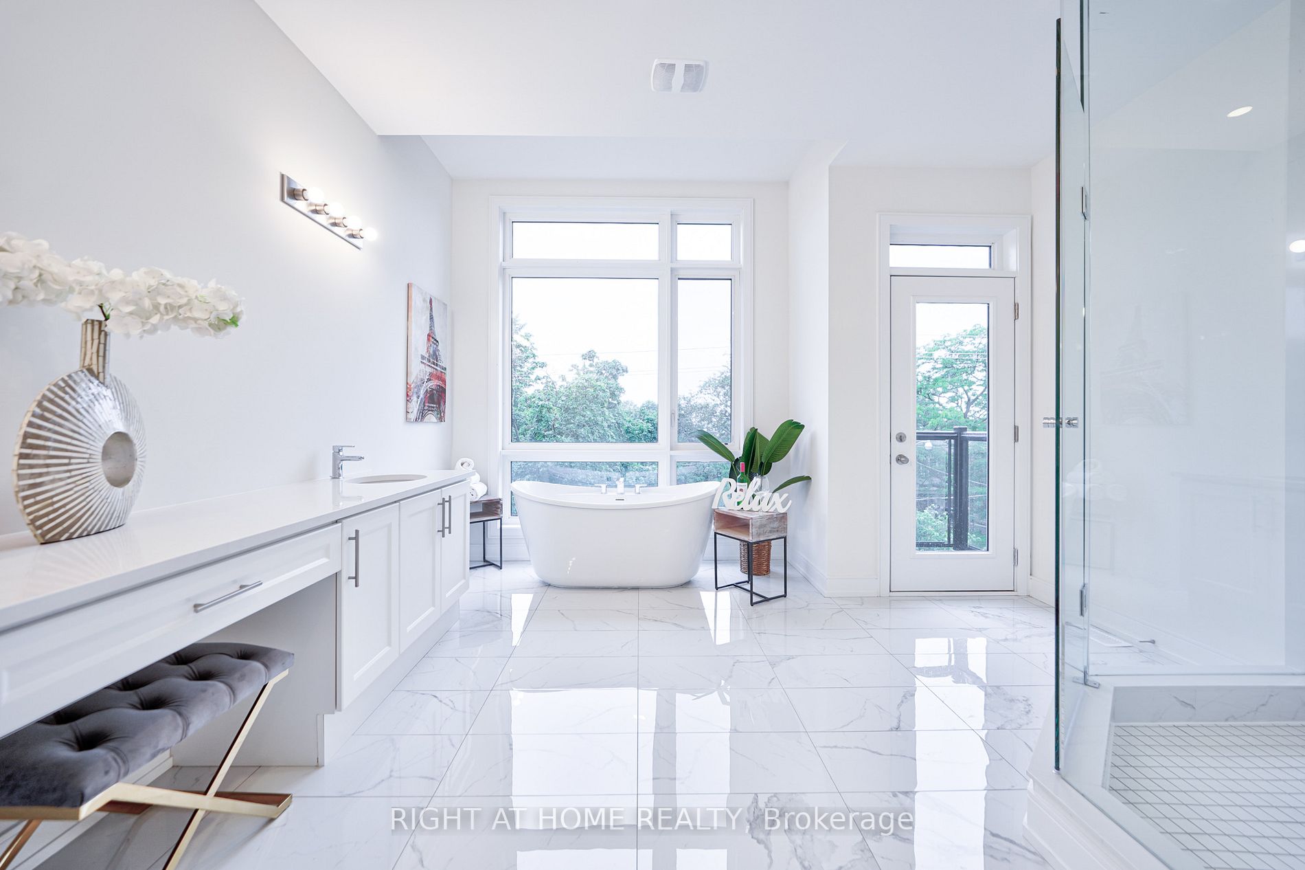 177F Caledonia Road