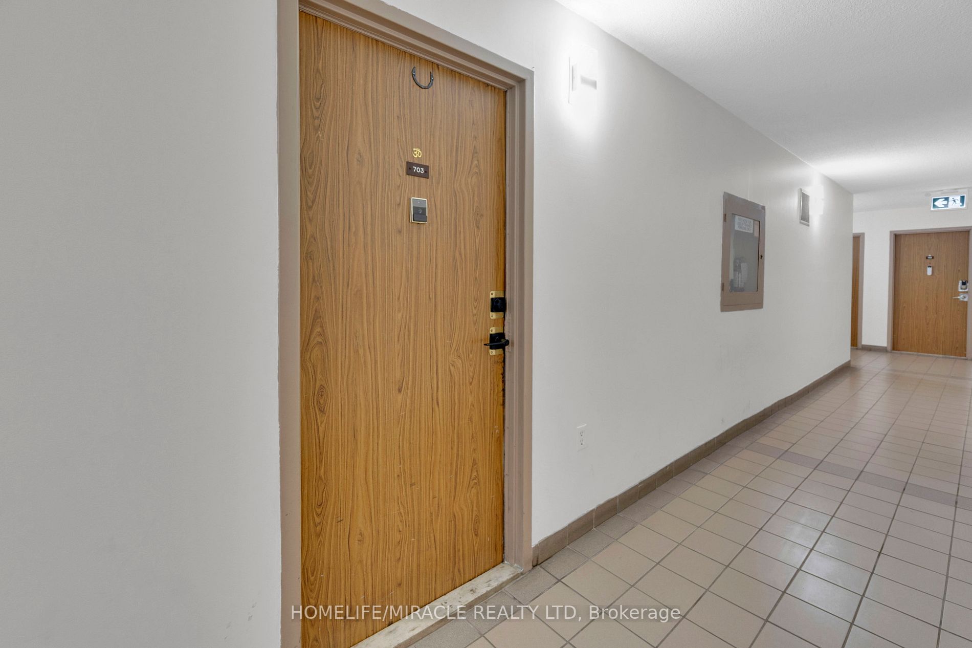 49 Silverstone Dr, #703