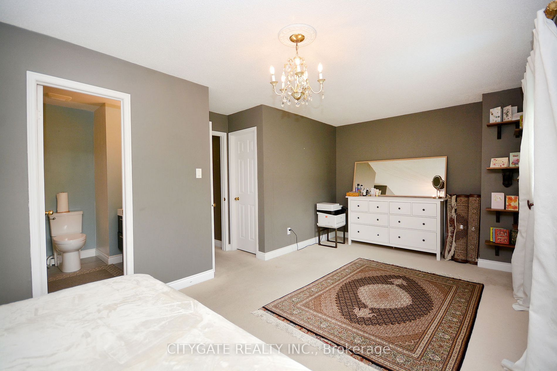 3600 Colonial Dr N, #21