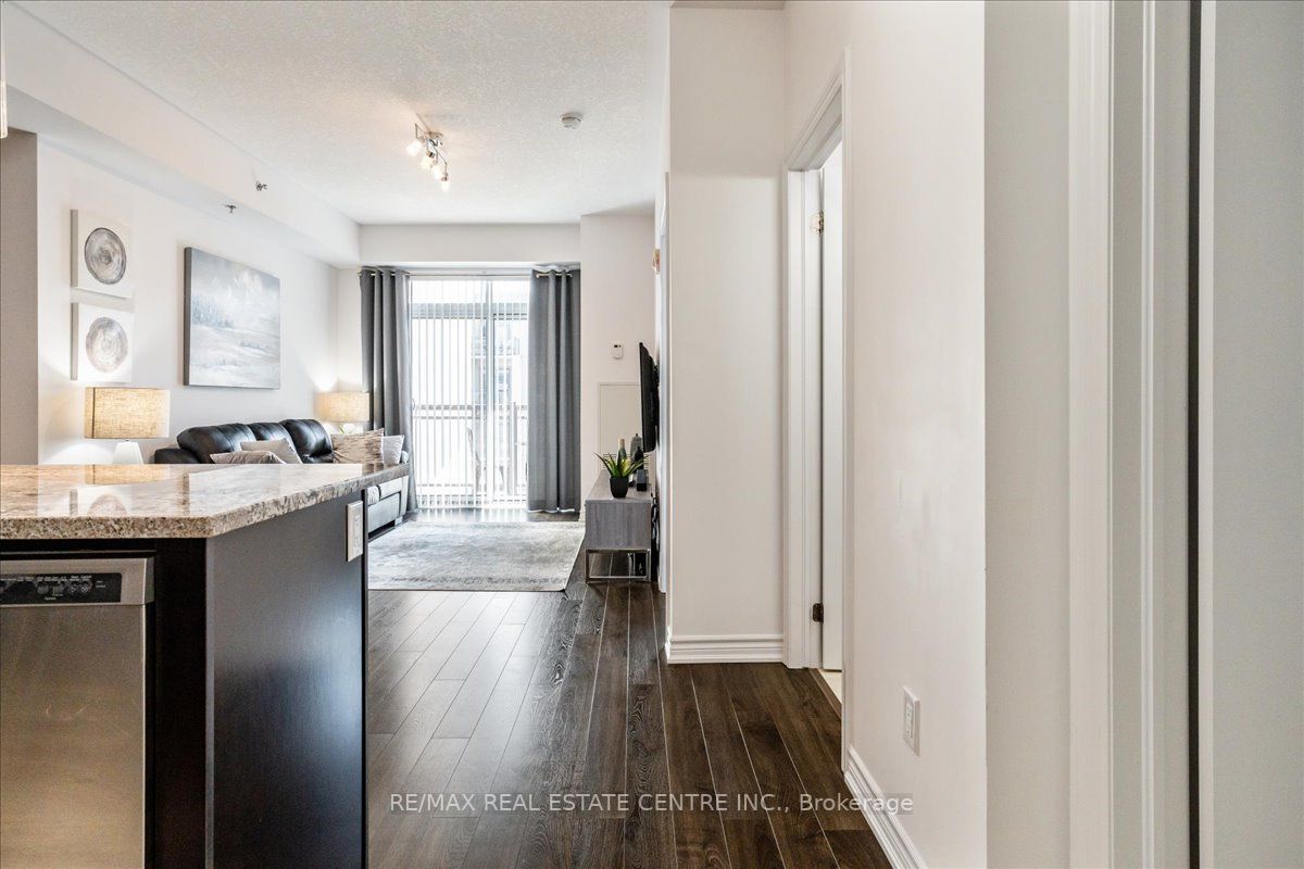2490 Old Bronte Road, #726