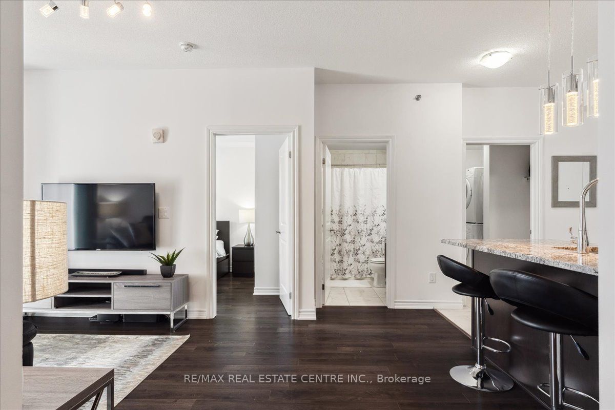 2490 Old Bronte Road, #726