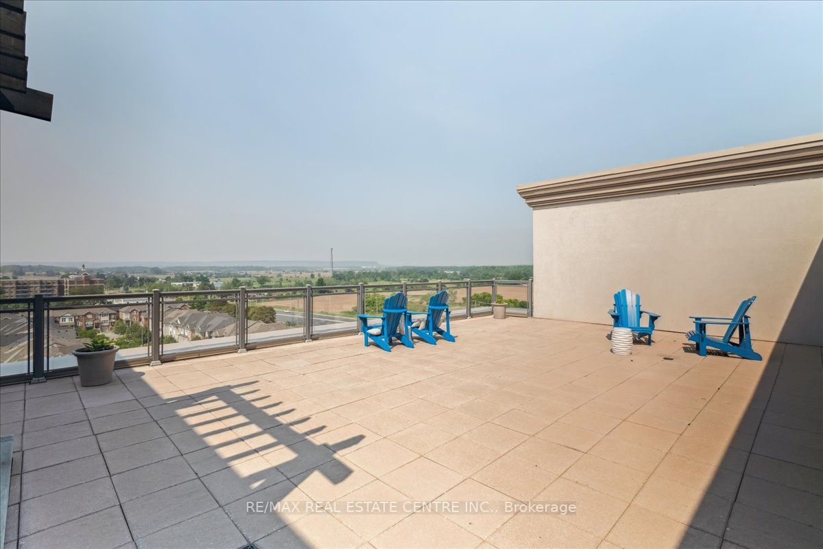 2490 Old Bronte Road, #726