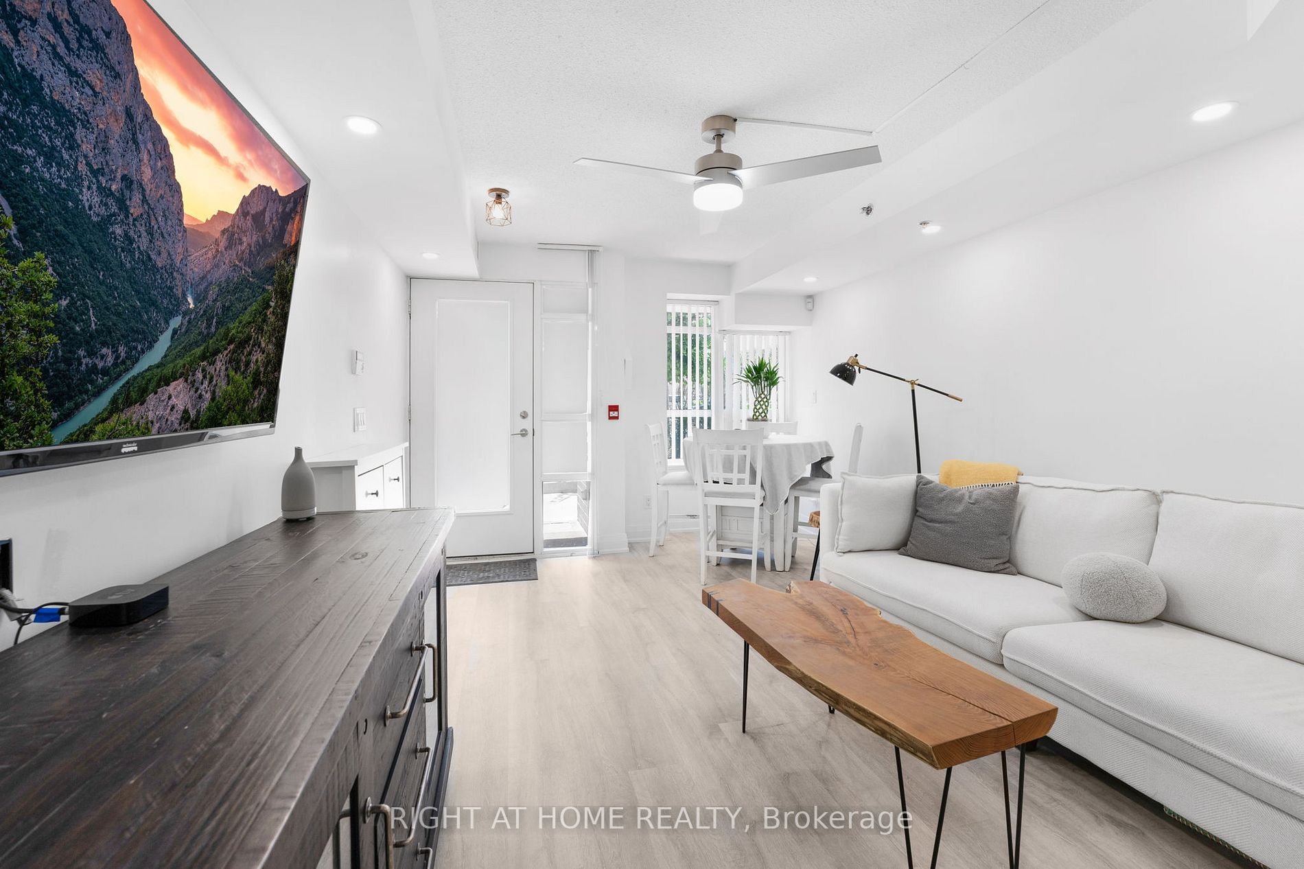Listing W6682280 - Large Photo # 7