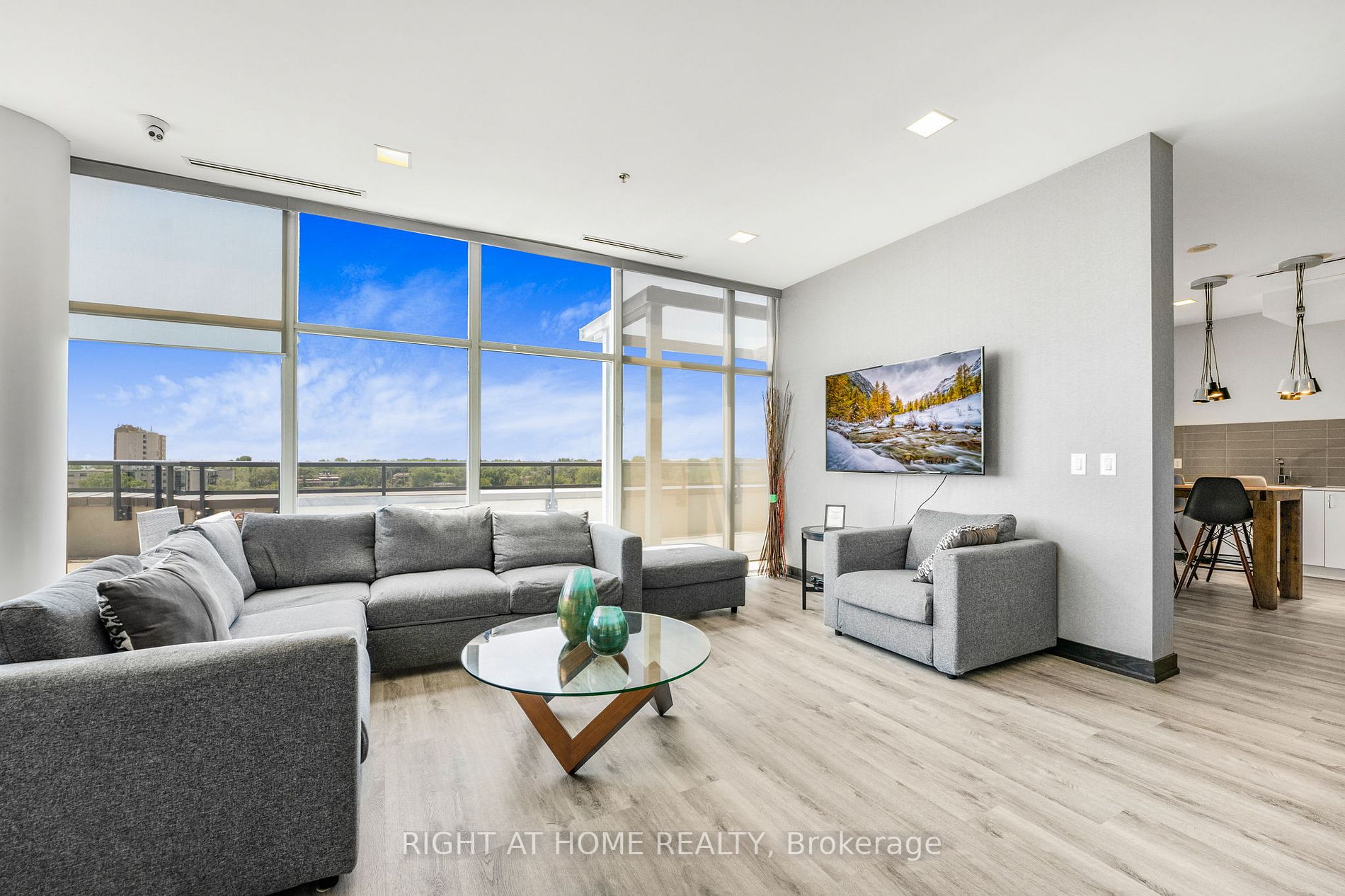 Listing W6682280 - Large Photo # 28