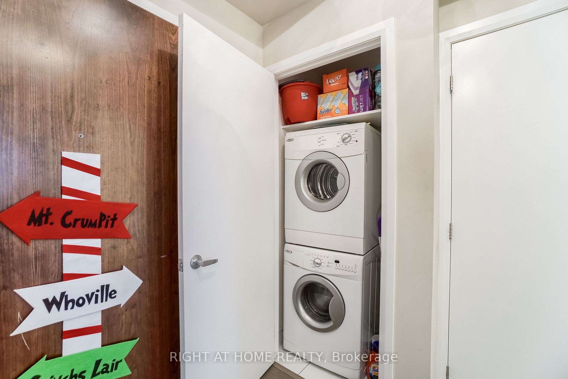 2480 Prince Michael Dr, #322