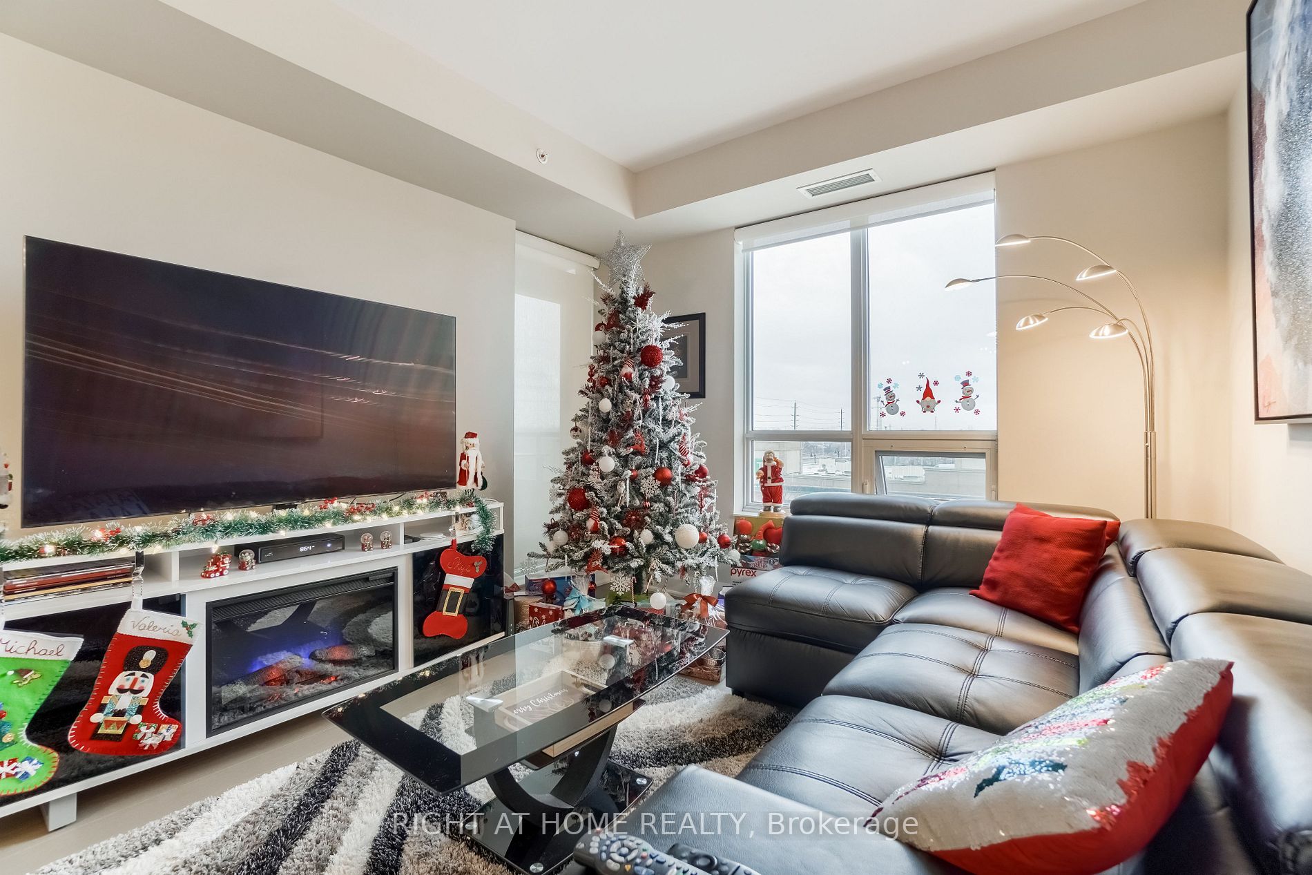 2480 Prince Michael Dr, #322