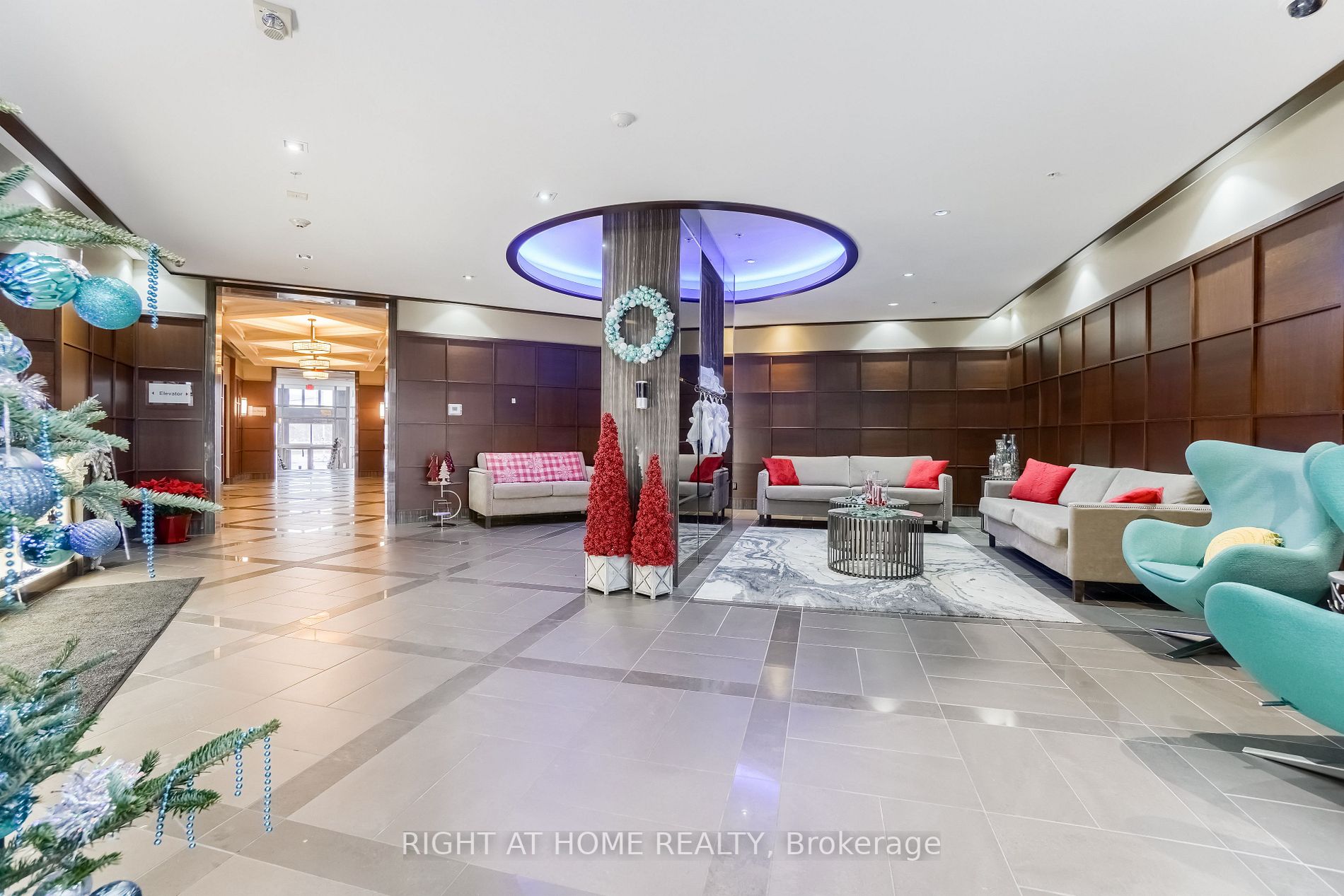 2480 Prince Michael Dr, #322