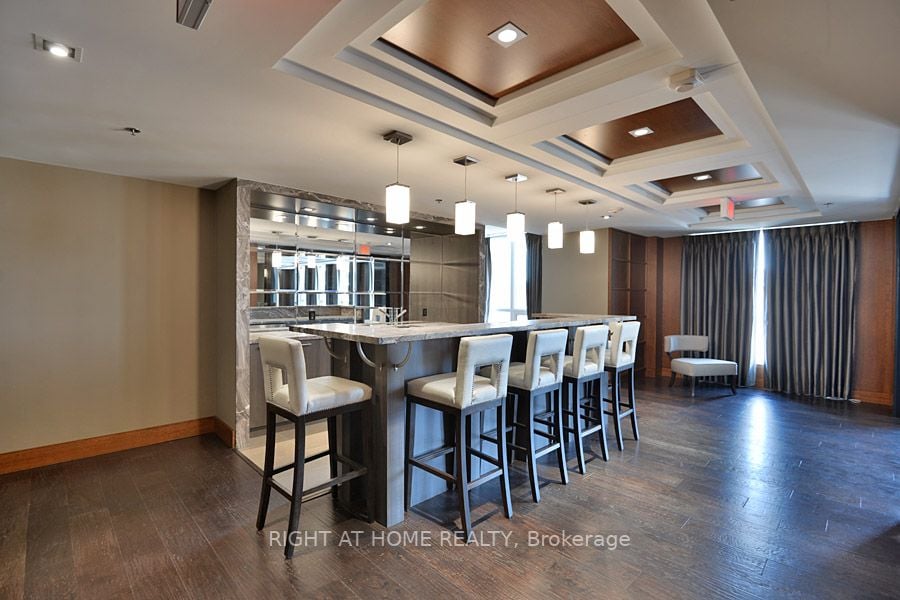 2480 Prince Michael Dr, #322