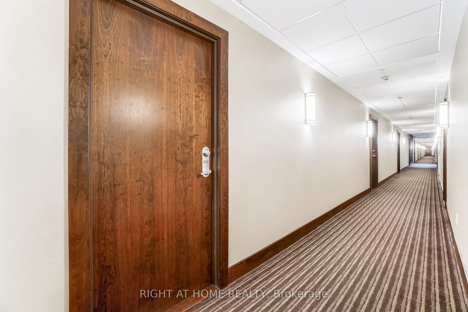 2480 Prince Michael Dr, #322