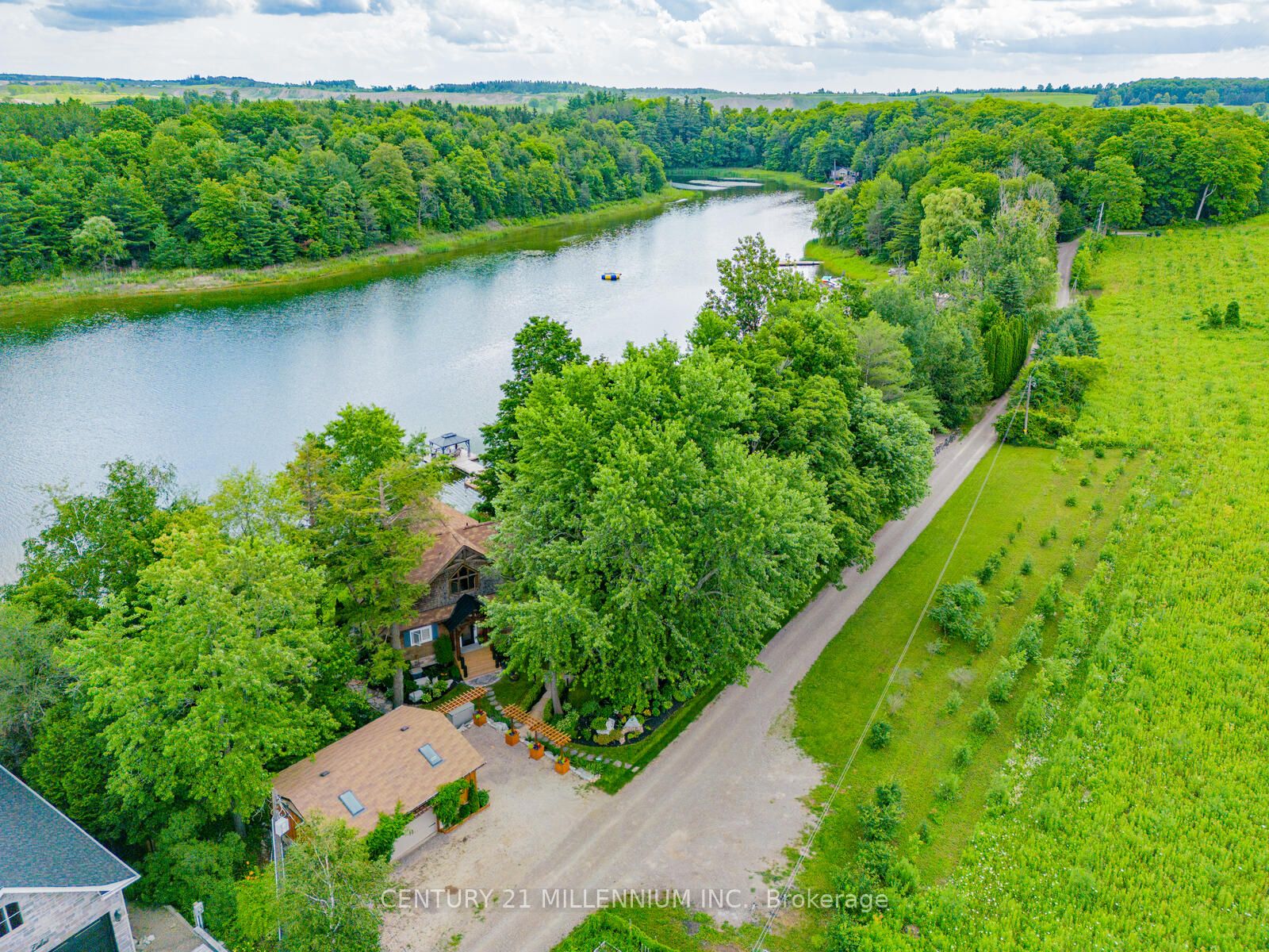 2039 CHARLESTON Side Road, #143