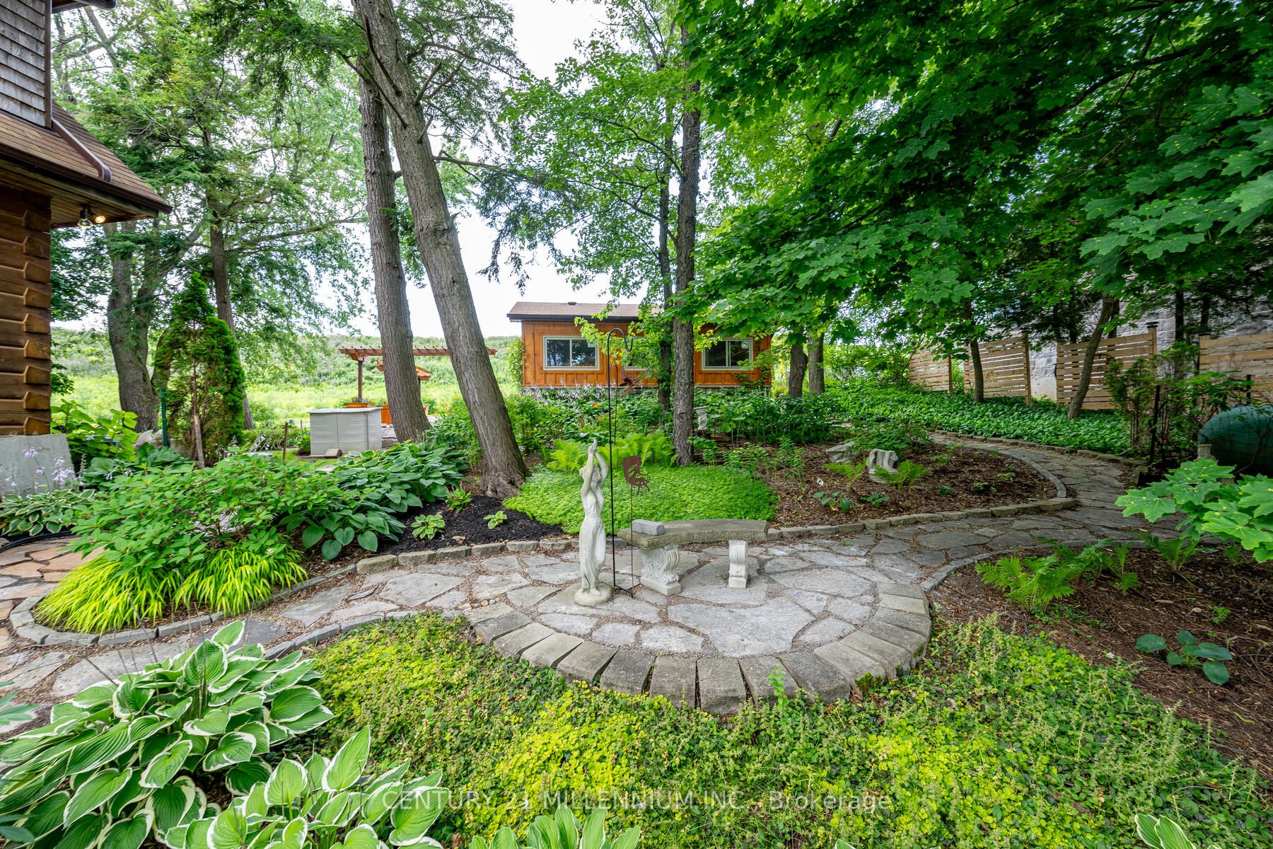 2039 CHARLESTON Side Road, #143