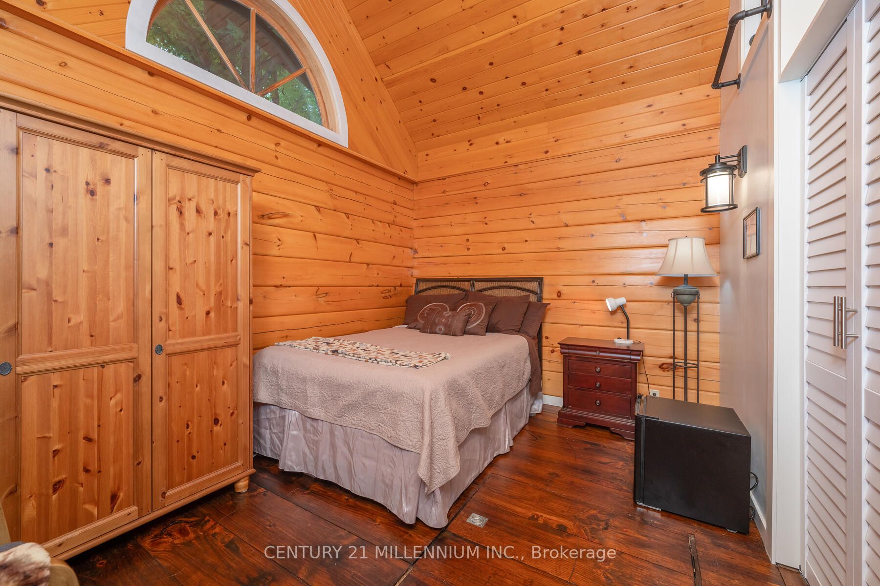 2039 CHARLESTON Side Road, #143