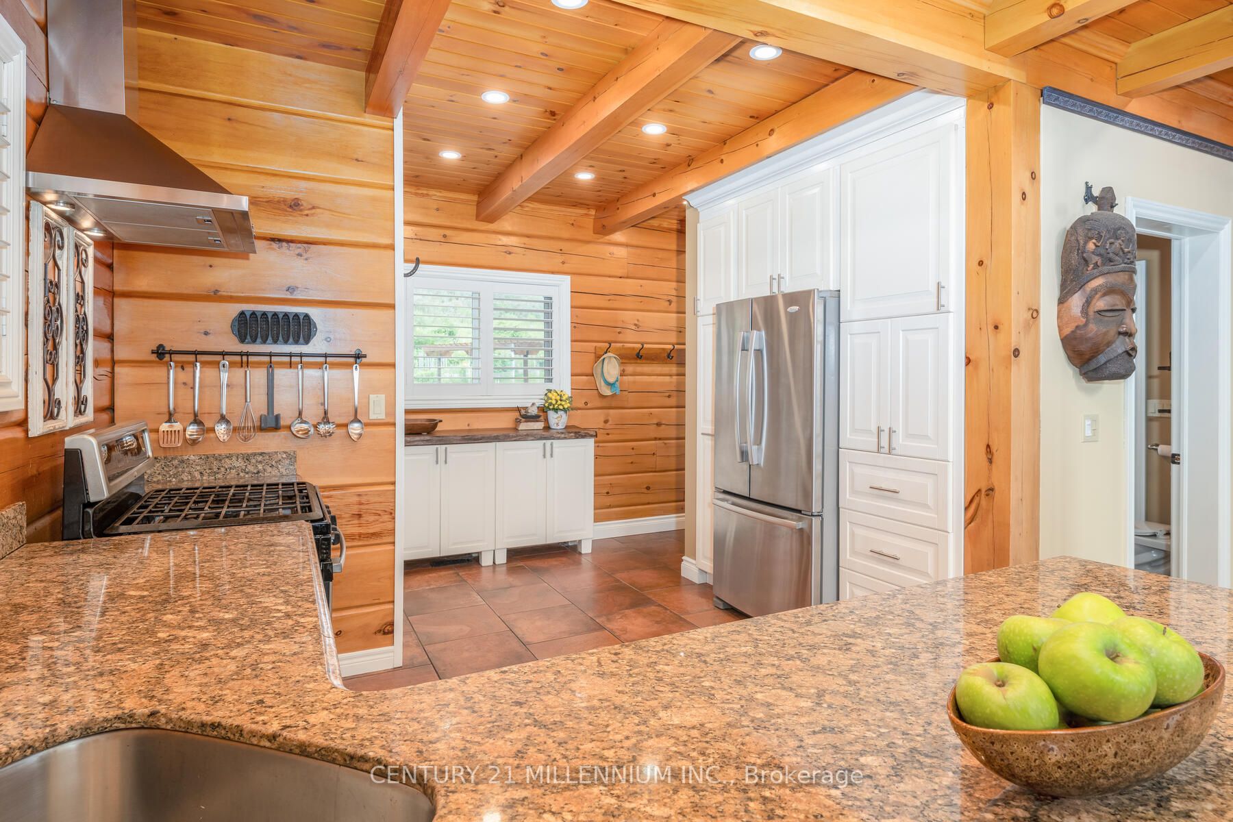2039 CHARLESTON Side Road, #143