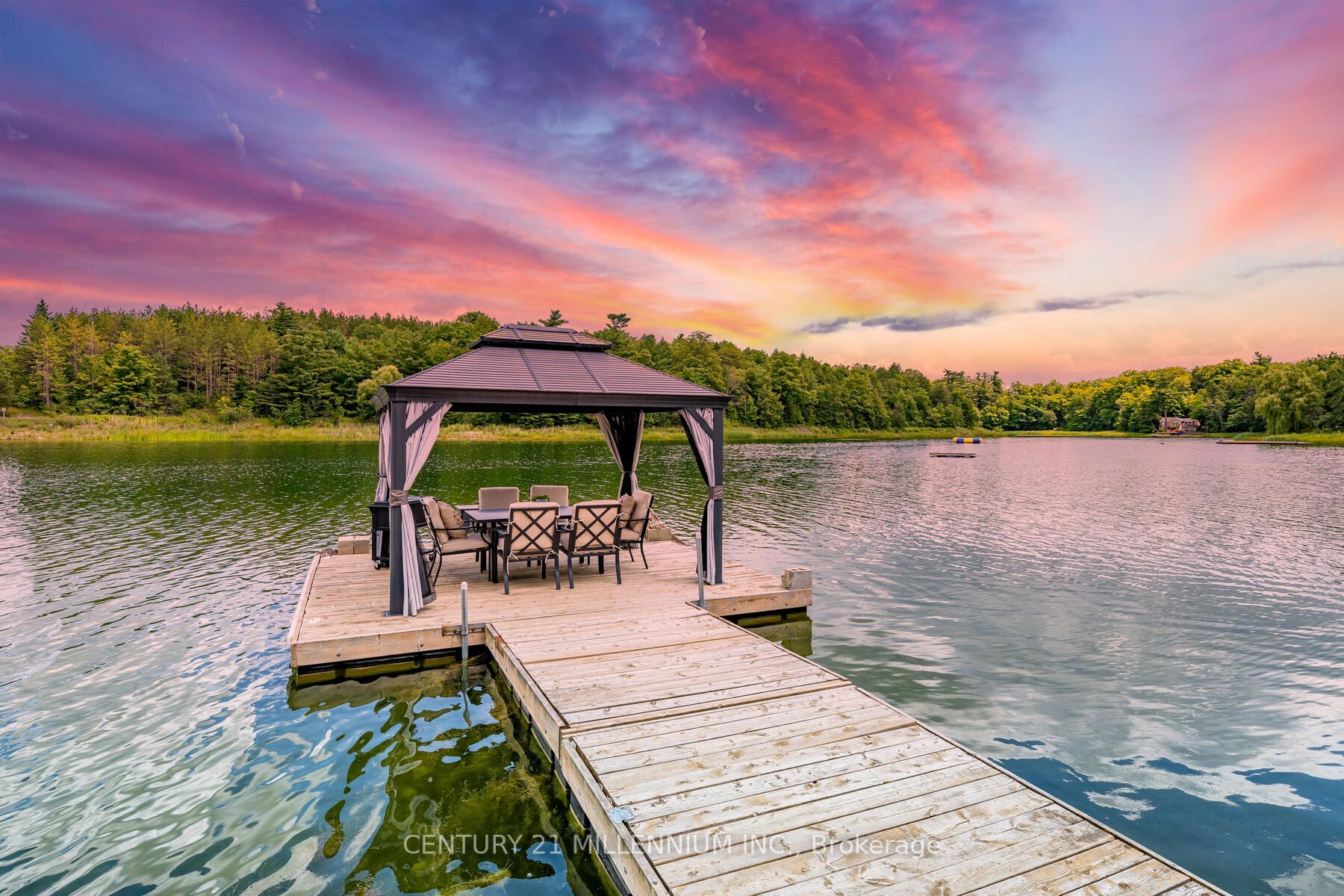2039 CHARLESTON Side Road, #143