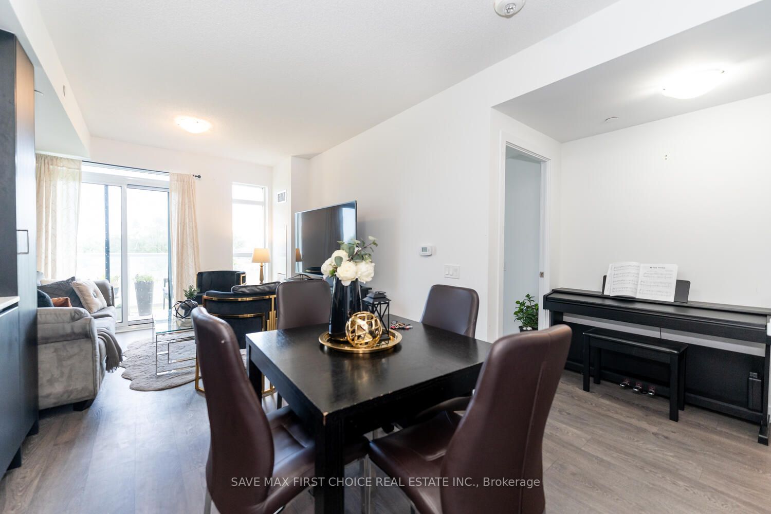 251 Manitoba Street, #316
