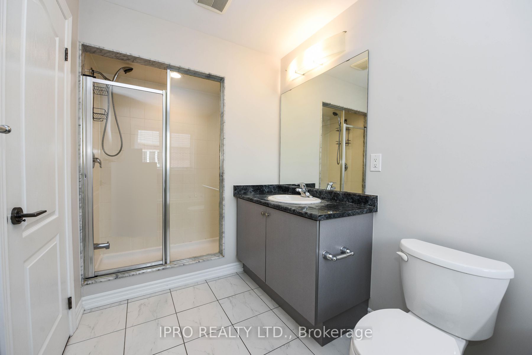 71 Baffin Cres