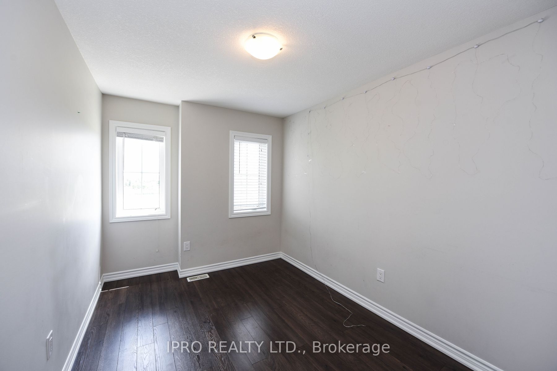 71 Baffin Cres